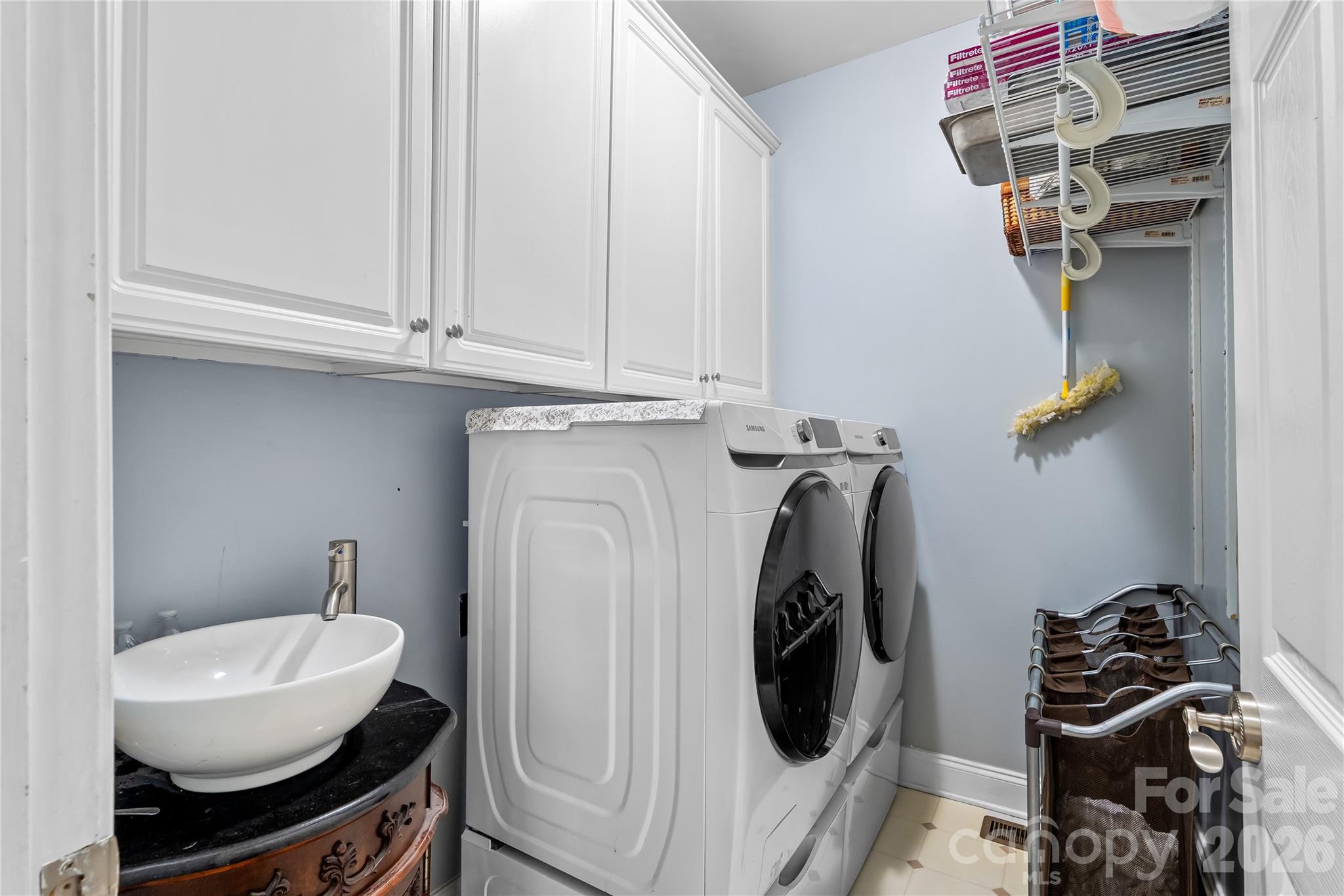 Single Family Residence at 21717 Shoveller Court, Cornelius, photo 22 of 44