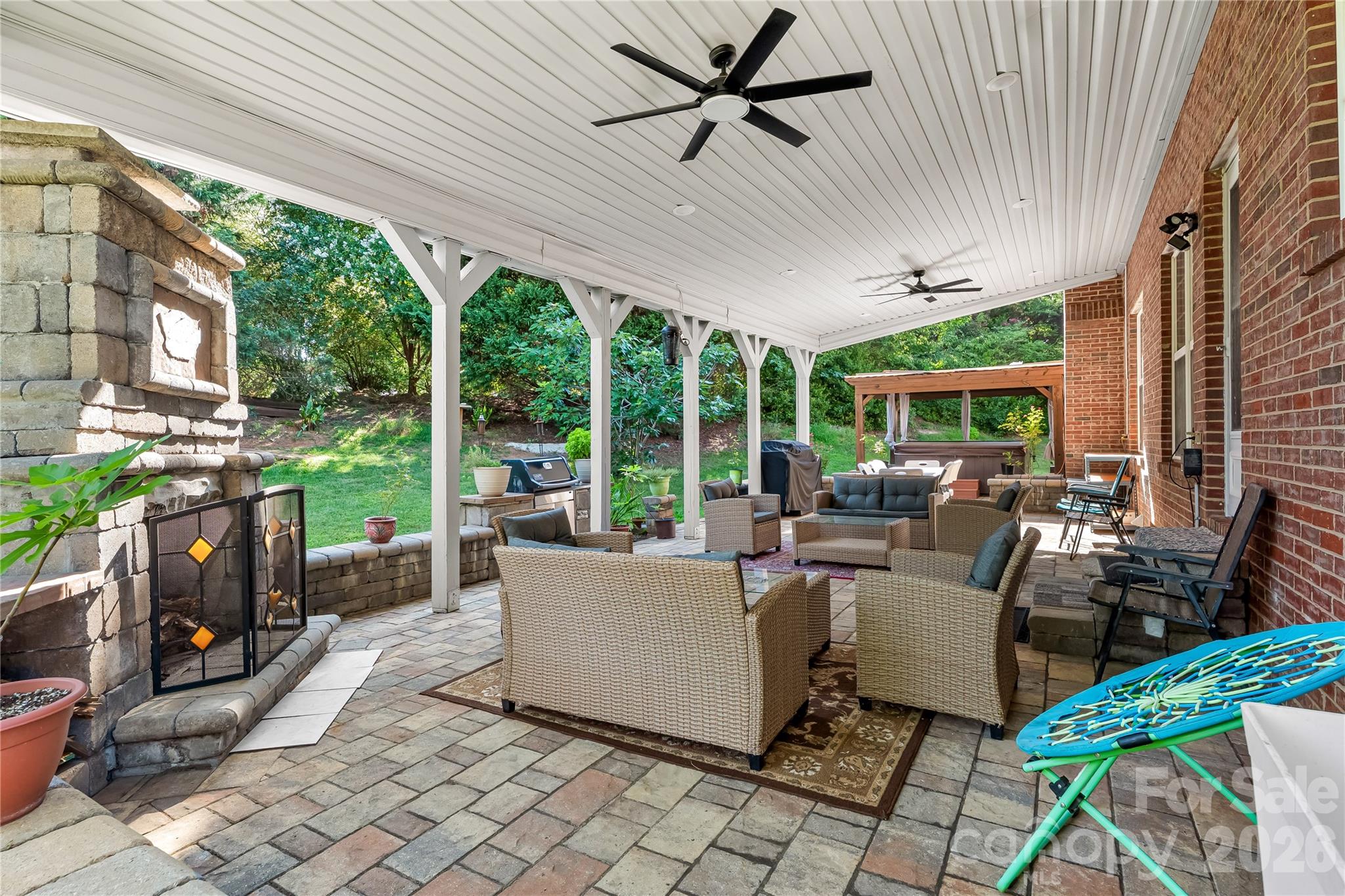 Single Family Residence at 21717 Shoveller Court, Cornelius, photo 35 of 44