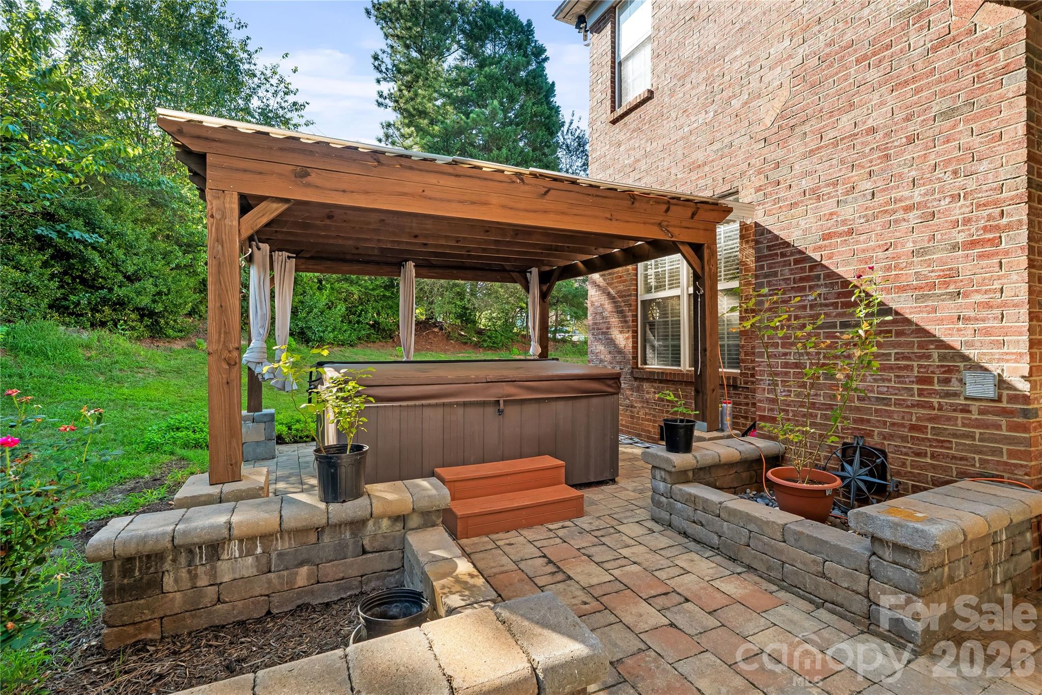 Single Family Residence at 21717 Shoveller Court, Cornelius, photo 37 of 44