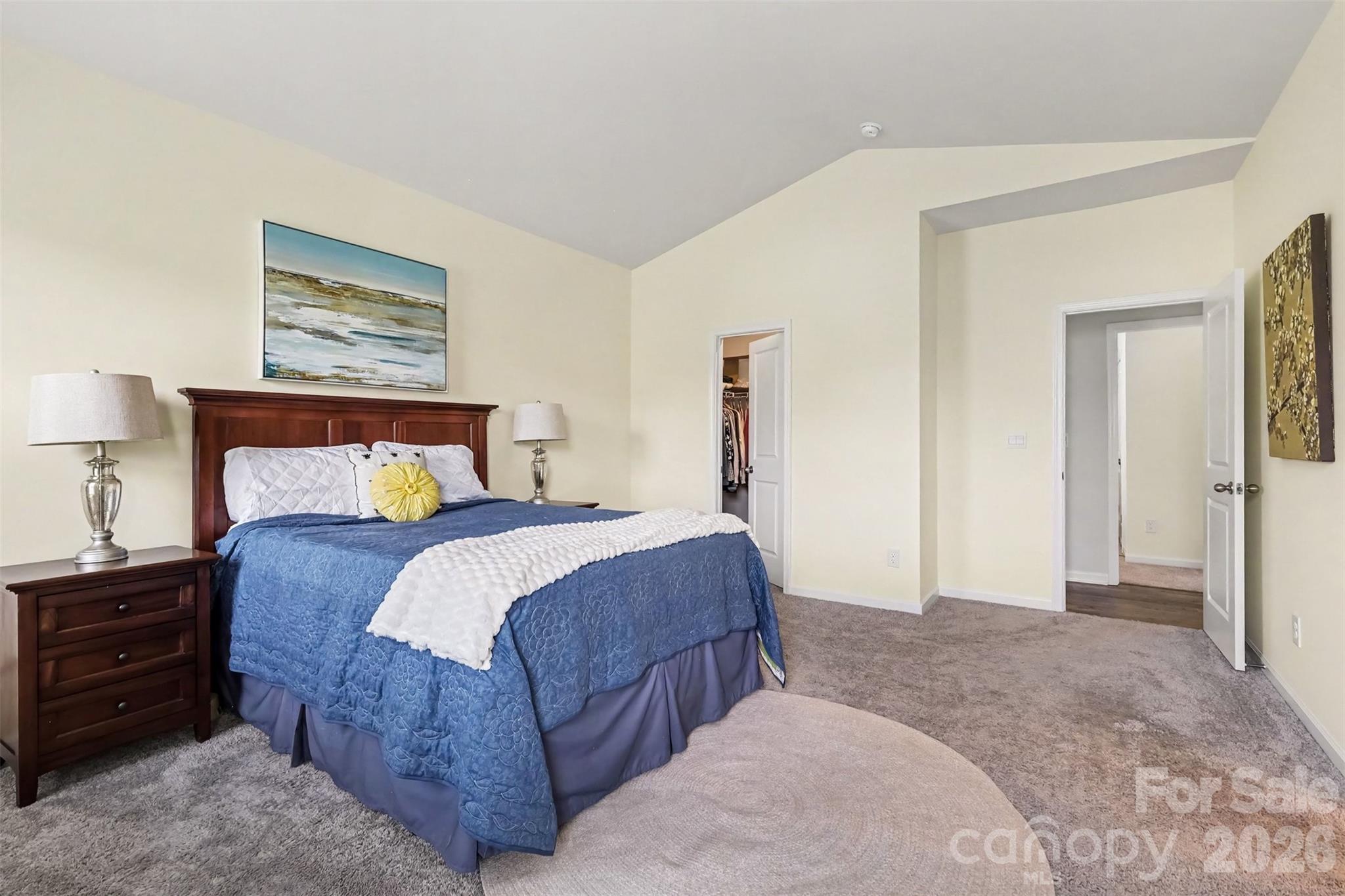 Vaulted Ceiling - 7594 Stonehouse Drive, Gastonia