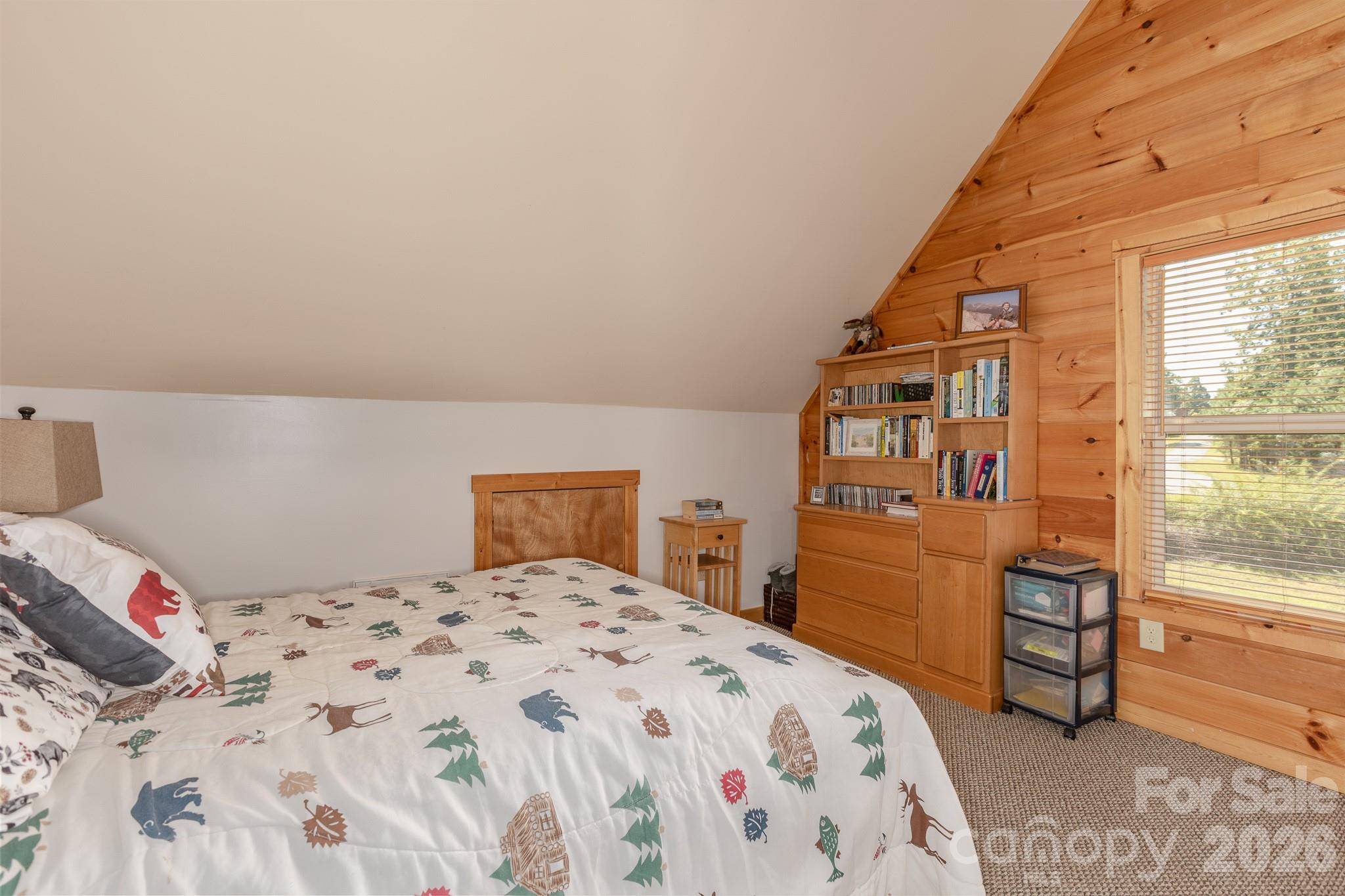 Upstairs bedroom - 257 Adirondack Trail, Nebo