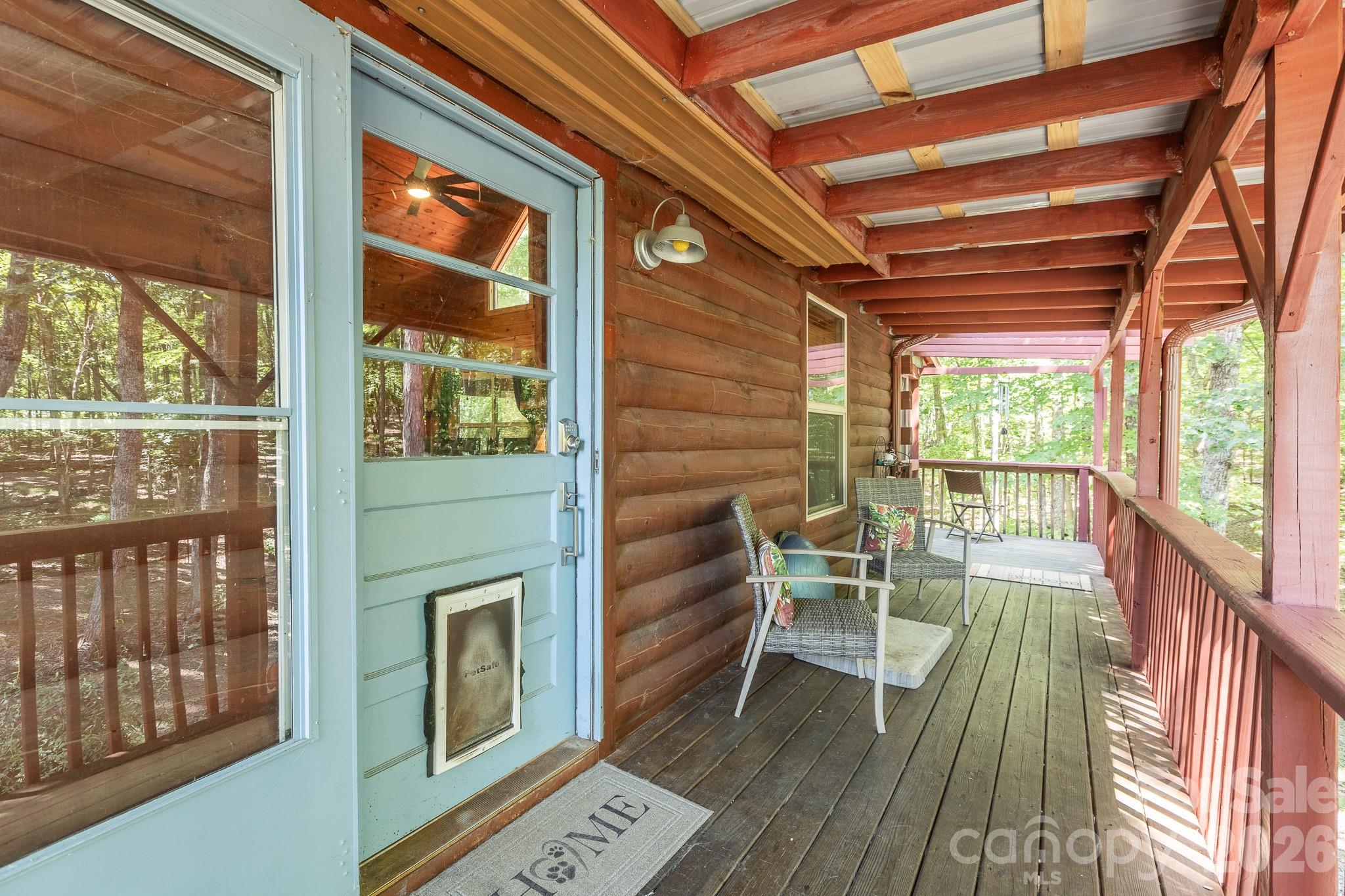 Front porch & entry door. - 257 Adirondack Trail, Nebo