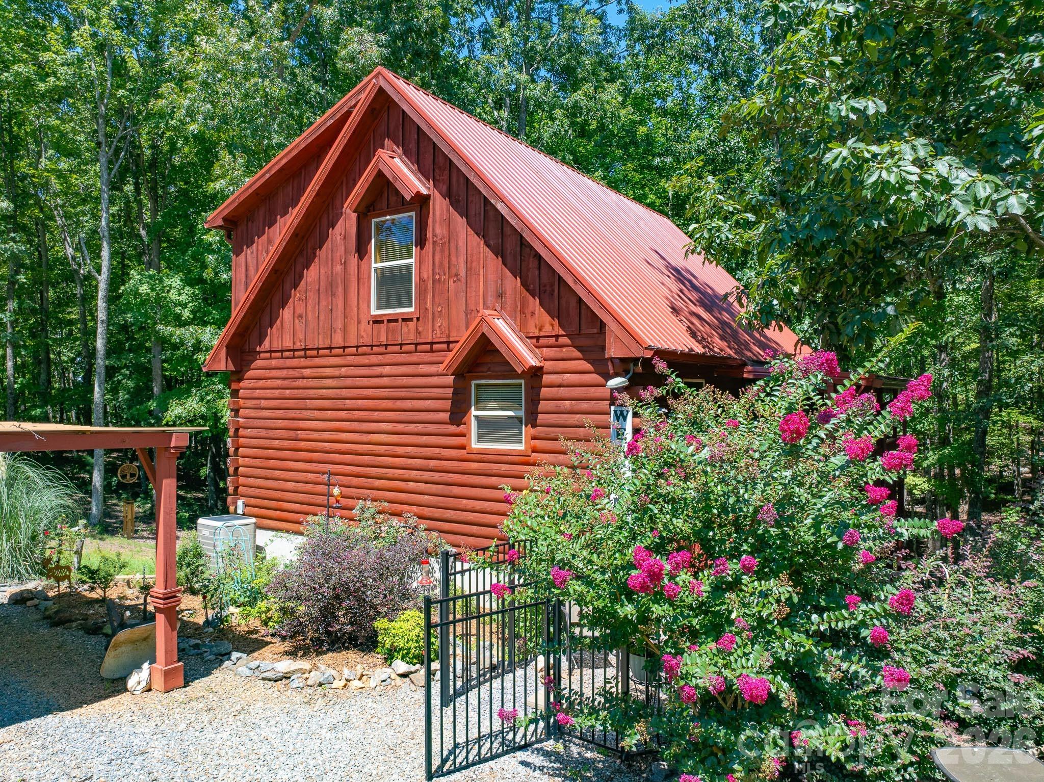 Single Family Residence at 257 Adirondack Trail, Nebo, photo 33 of 48