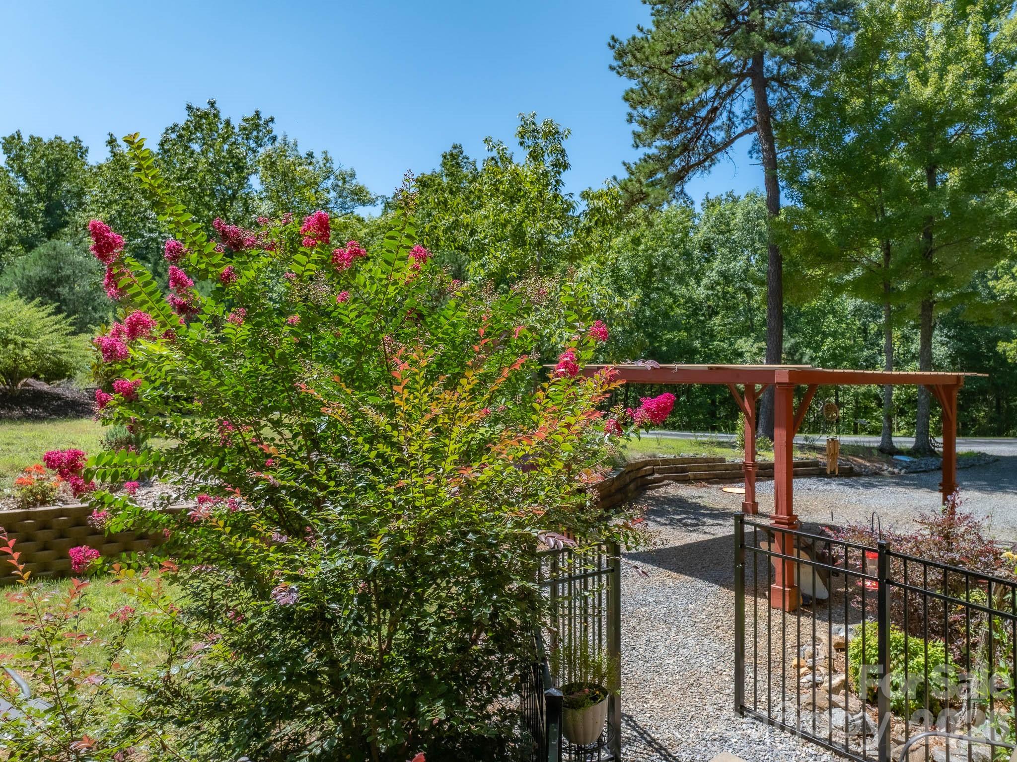 Single Family Residence at 257 Adirondack Trail, Nebo, photo 40 of 48