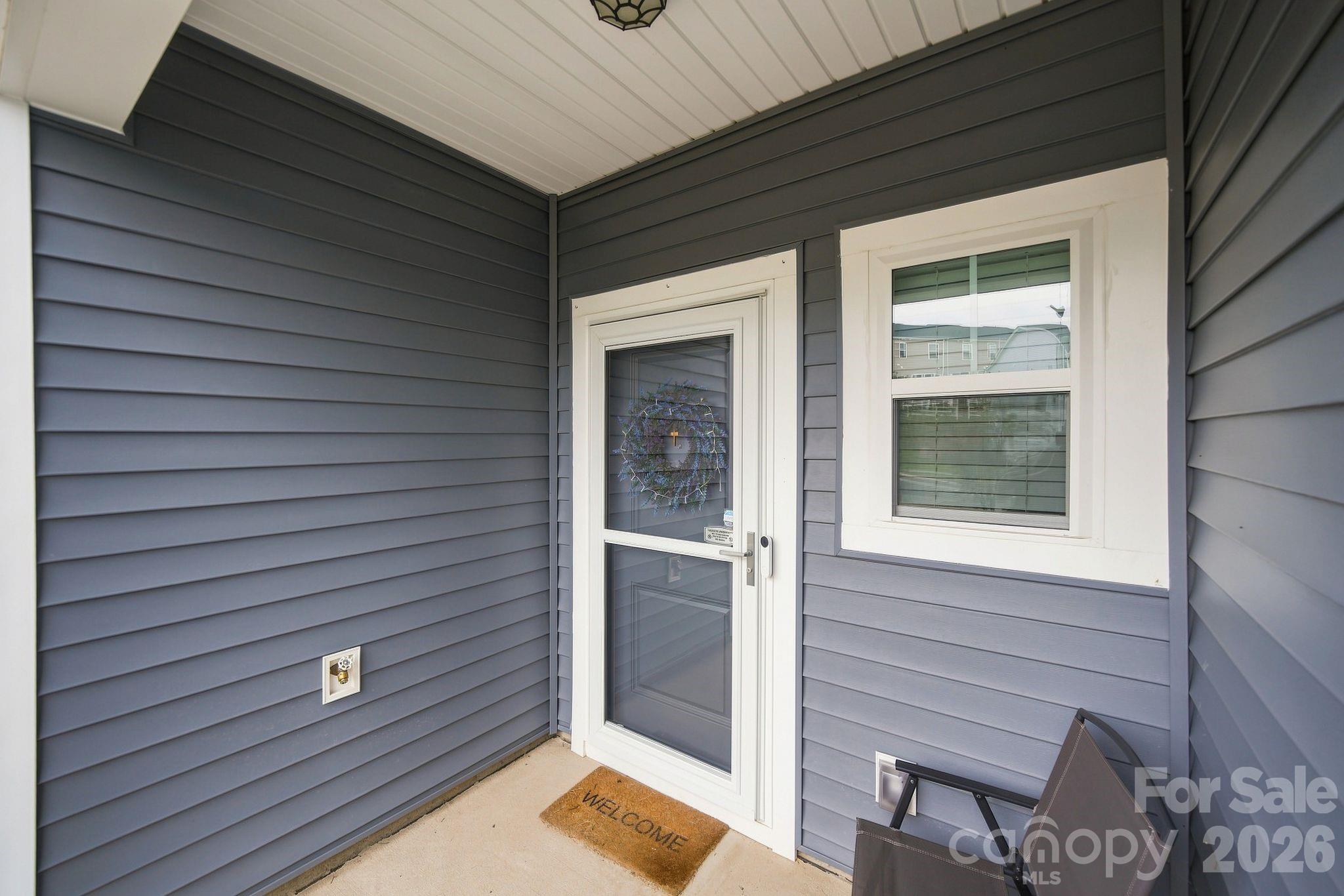 Townhouse at 837 Gerard Bay Drive, Fort Mill, photo 4 of 39