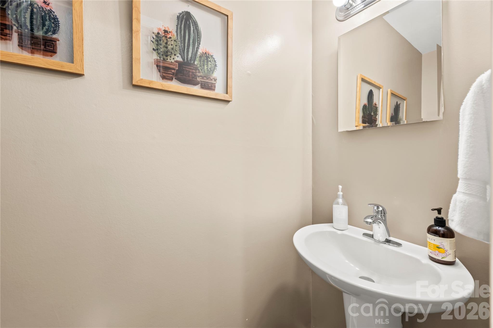 Single Family Residence at 15 N Garden Court, Fletcher, photo 14 of 22