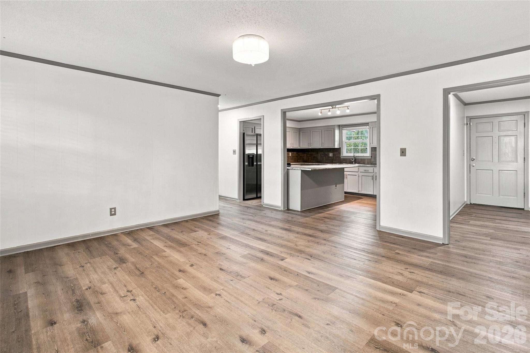 Single Family Residence at 4209 Heatherstone Drive, Gastonia, photo 11 of 24