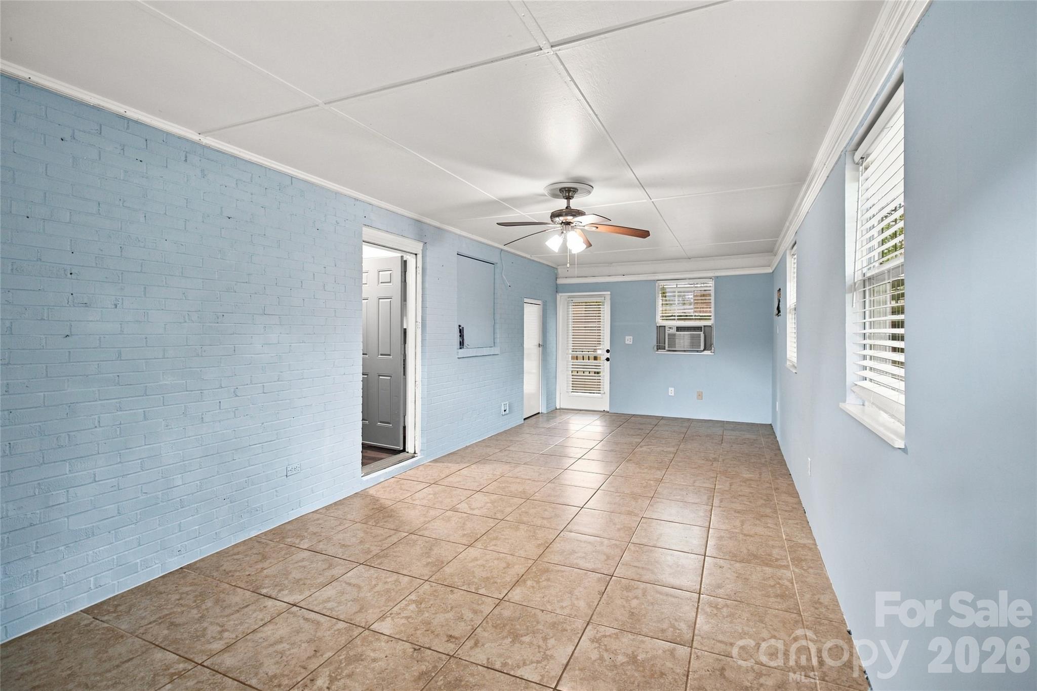 Single Family Residence at 4209 Heatherstone Drive, Gastonia, photo 16 of 24