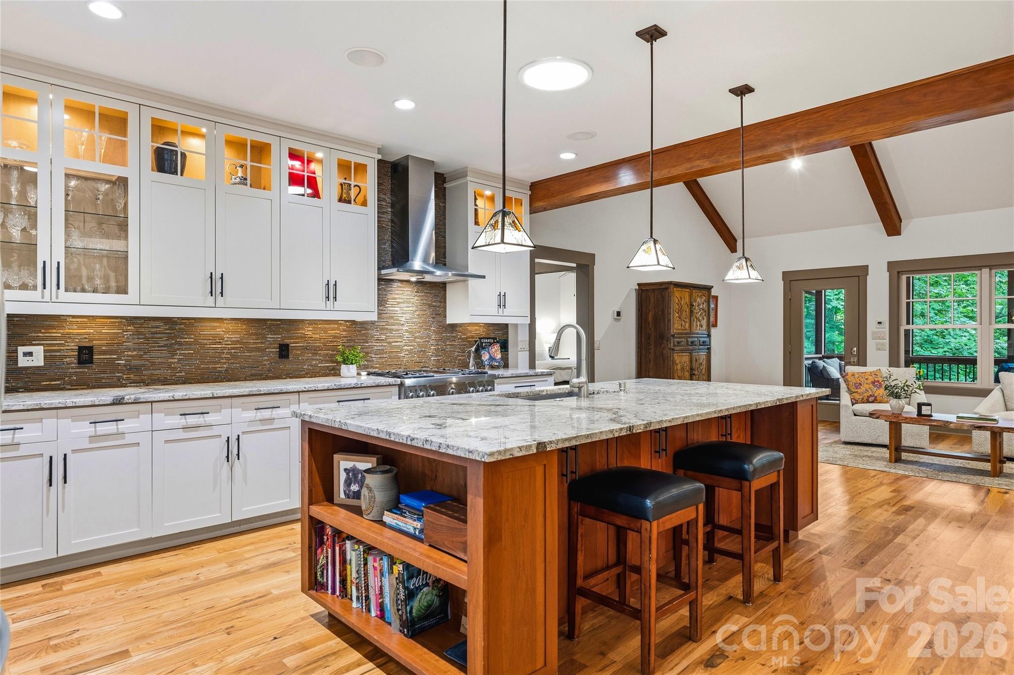 Single Family Residence at 15 E Owl Creek Lane, Fairview, photo 2 of 46