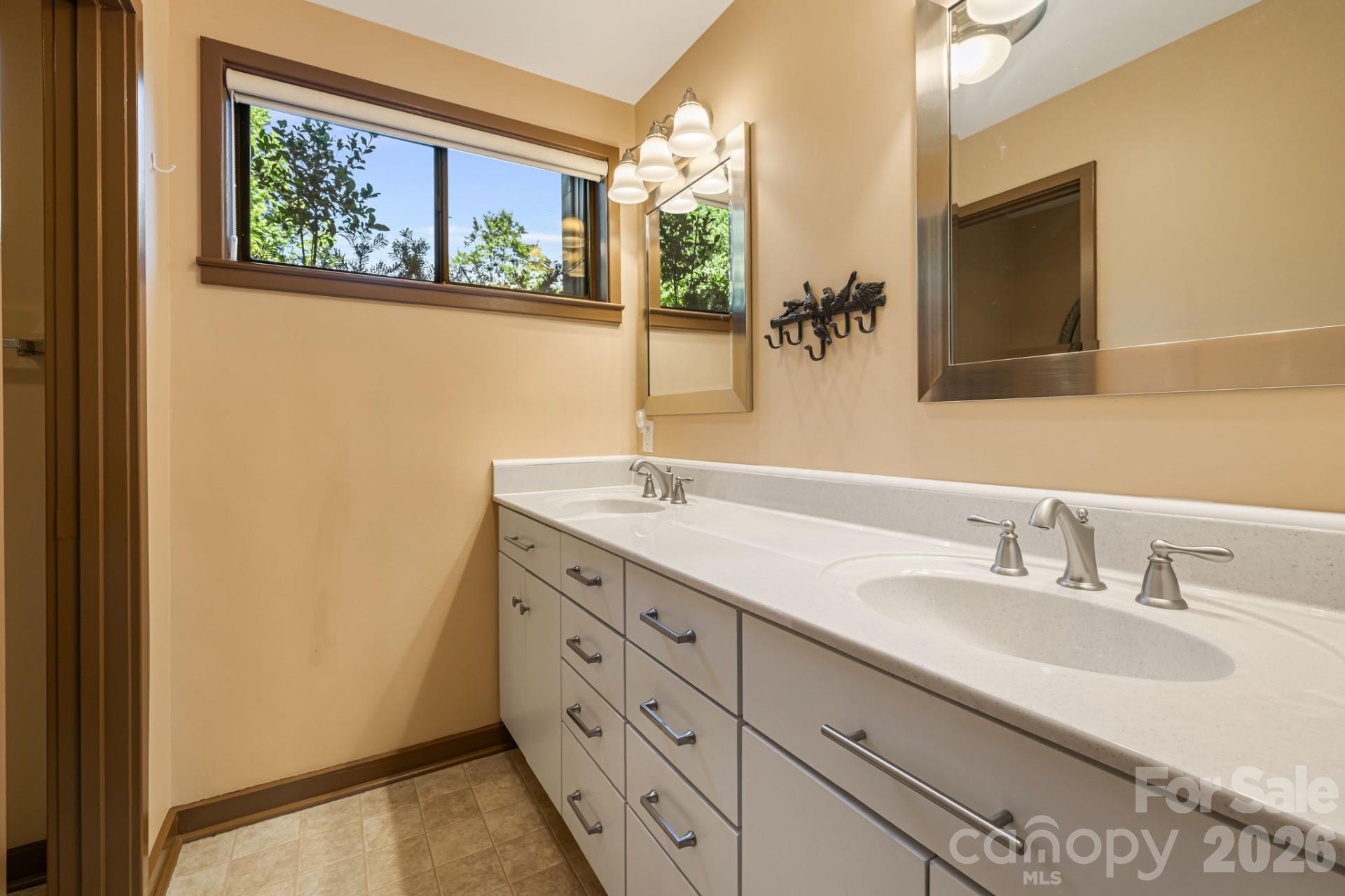 Condominium at 298 Tinequa Drive, Brevard, photo 27 of 35