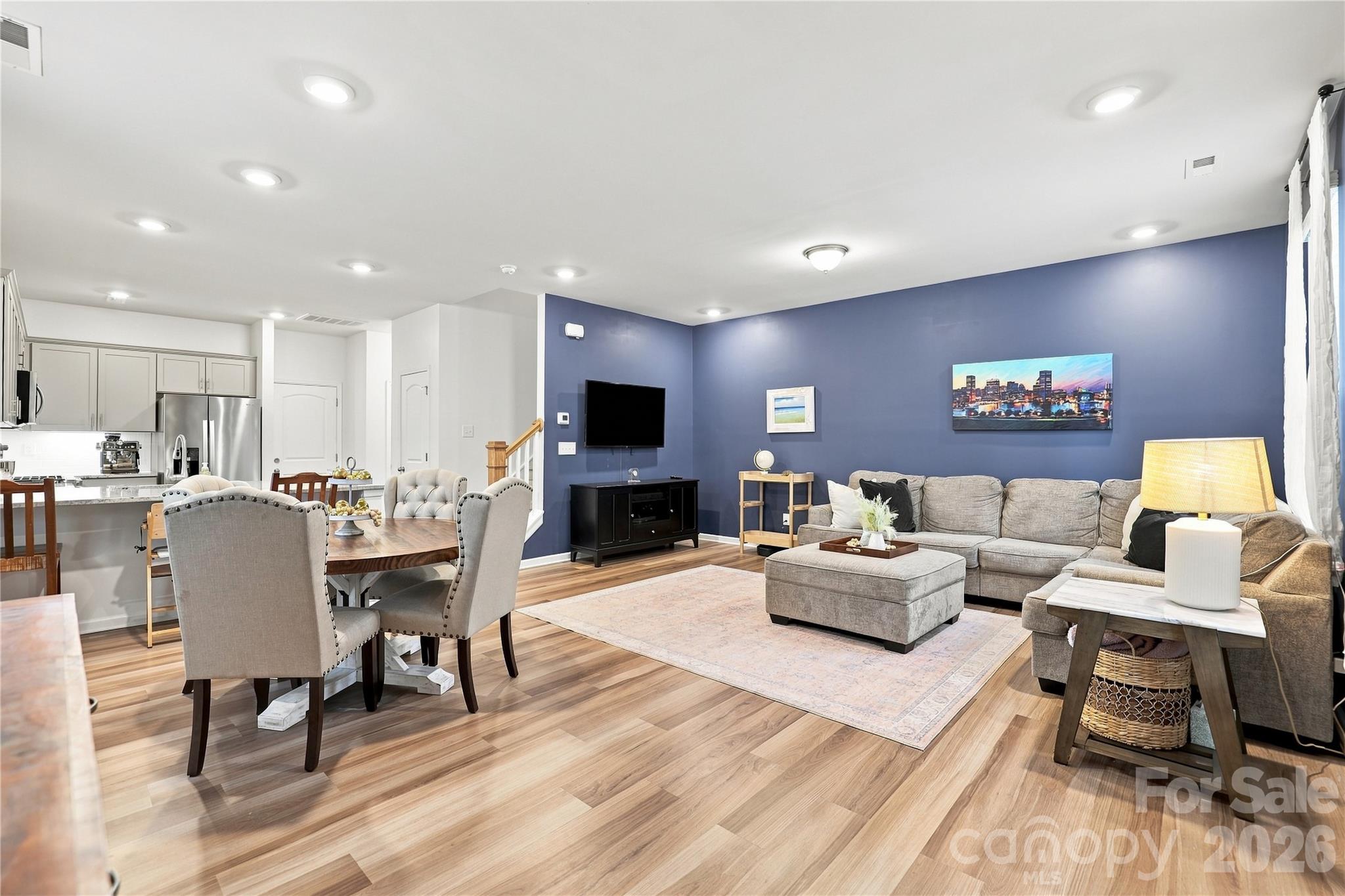Expansive open floor plan - 2327 Mount Harmony Ch Road, Matthews