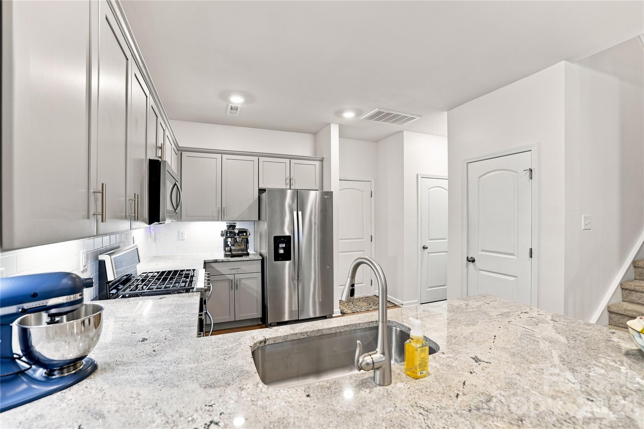 Townhouse at 2327 Mount Harmony Ch Road, Matthews, photo 19 of 48