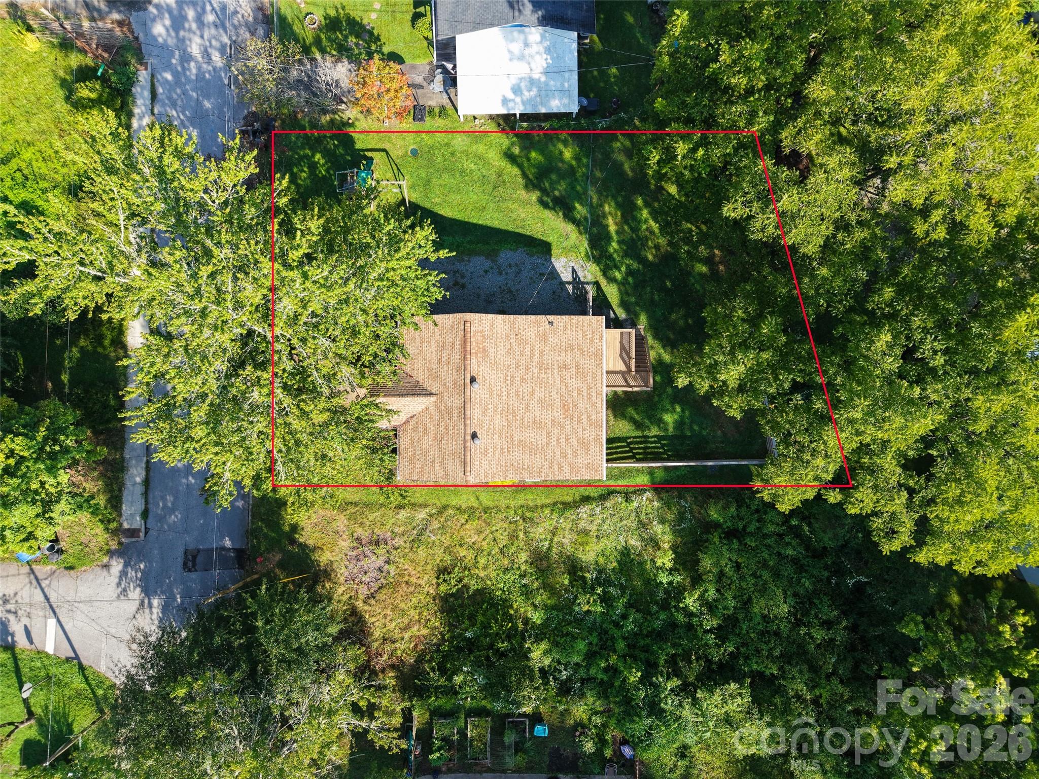 Single Family Residence at 250 Oakdale Street, Brevard, photo 2 of 39