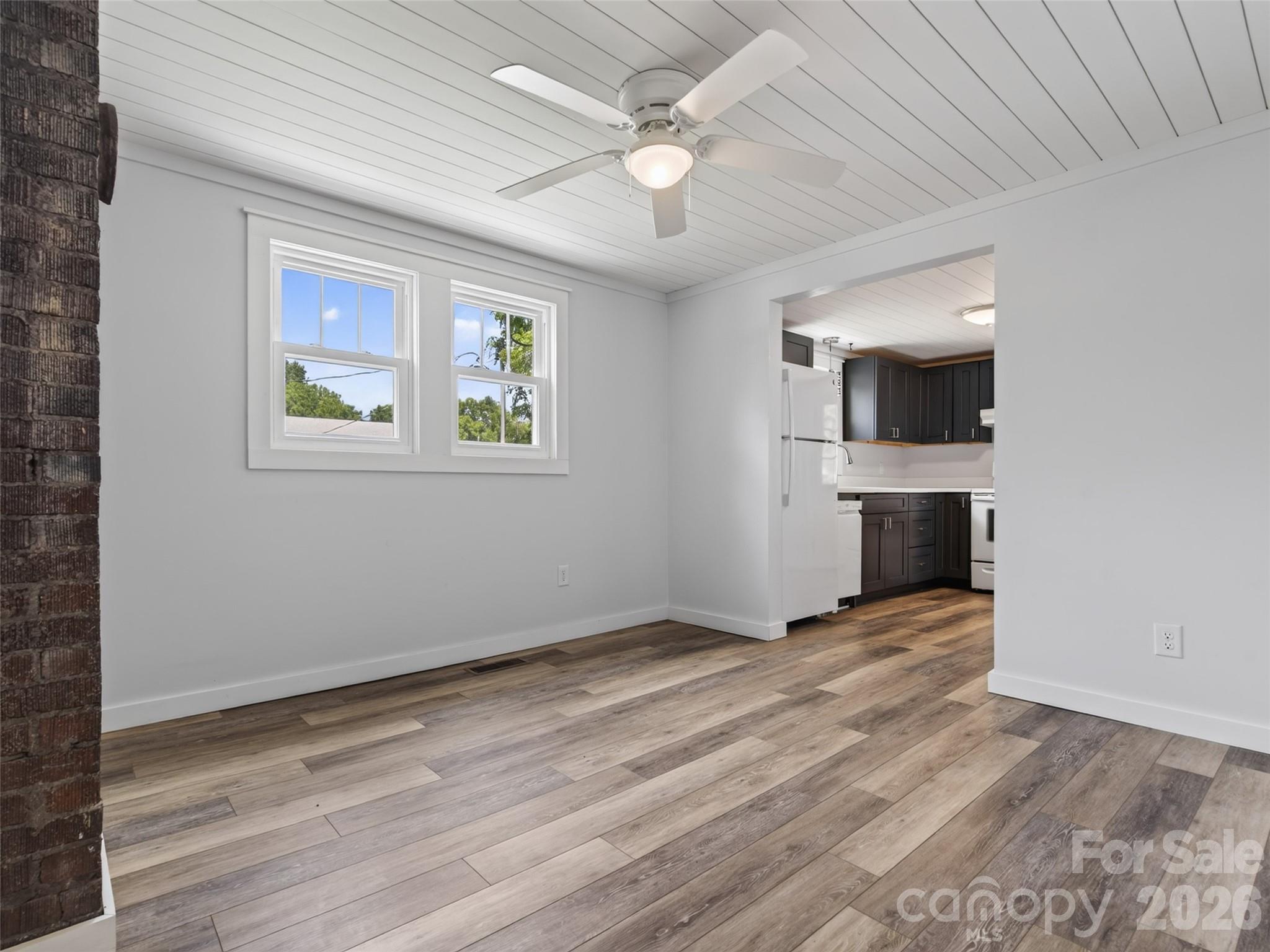 Single Family Residence at 250 Oakdale Street, Brevard, photo 7 of 39