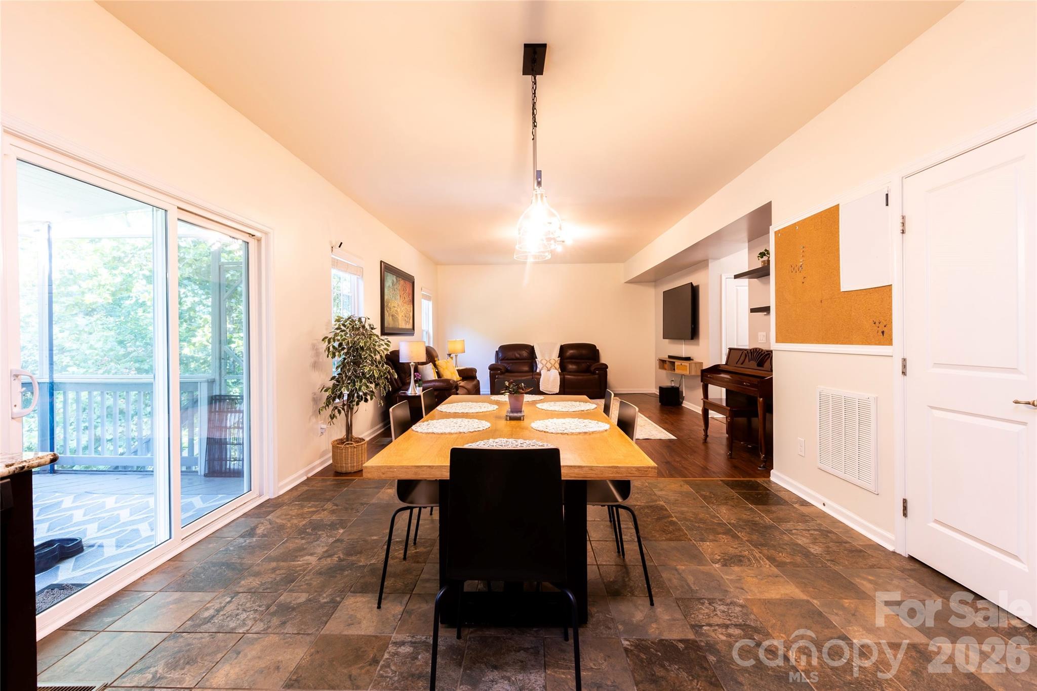 Single Family Residence at 7532 W Berkeley Road, Denver, photo 10 of 47