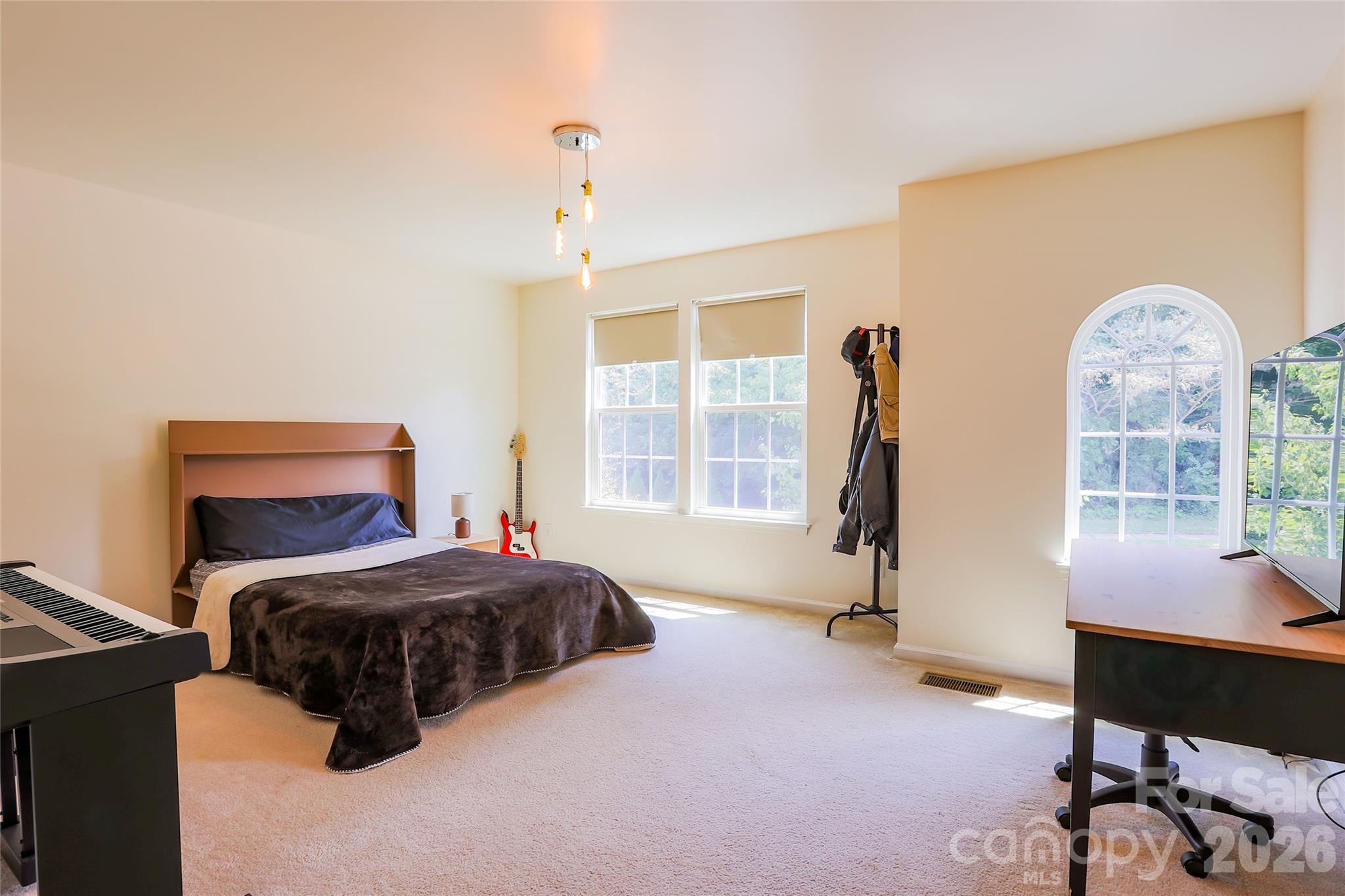 Single Family Residence at 7532 W Berkeley Road, Denver, photo 23 of 47