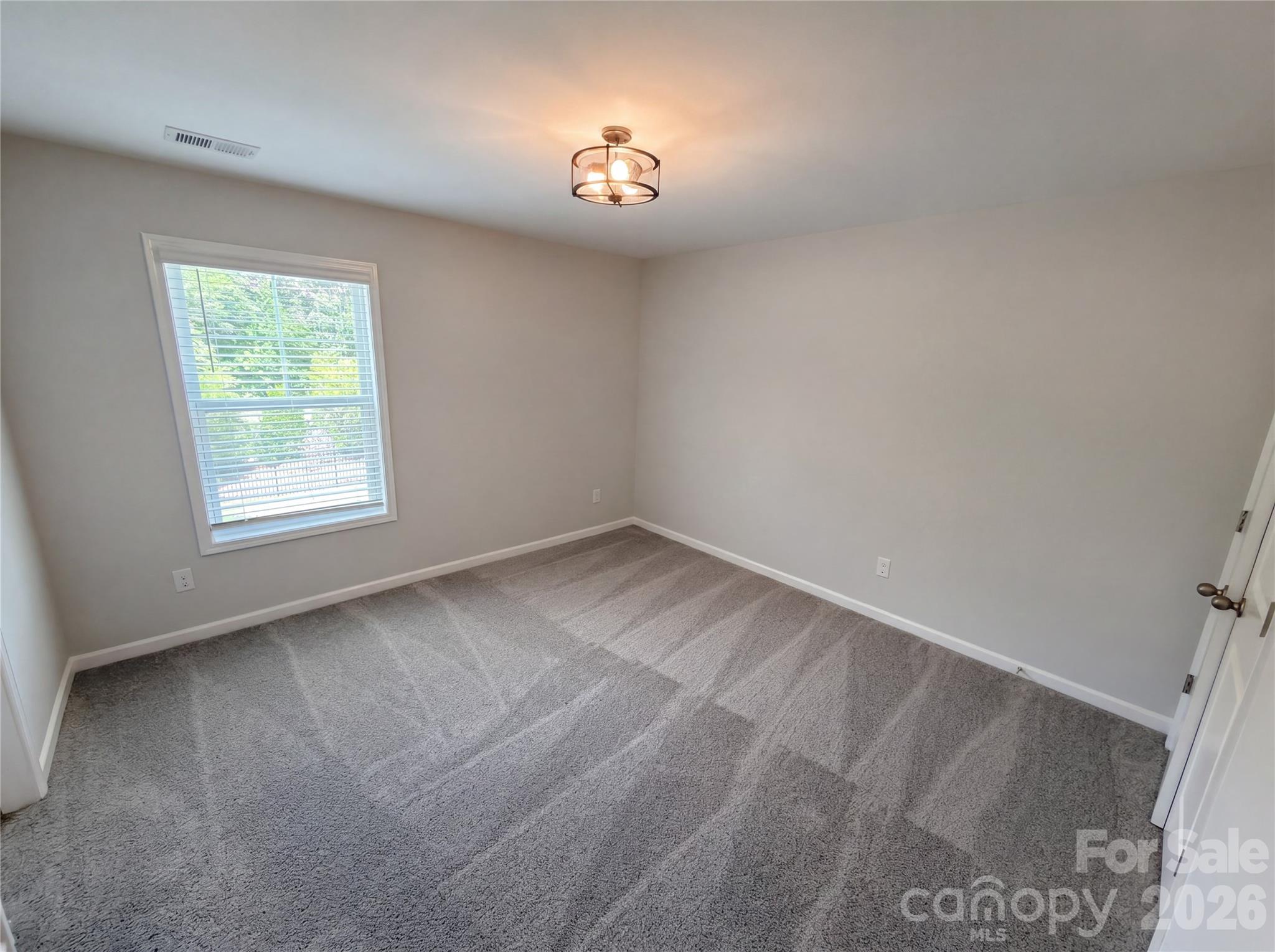 Single Family Residence at 5013 Shadowbrook Road, Waxhaw, photo 10 of 17