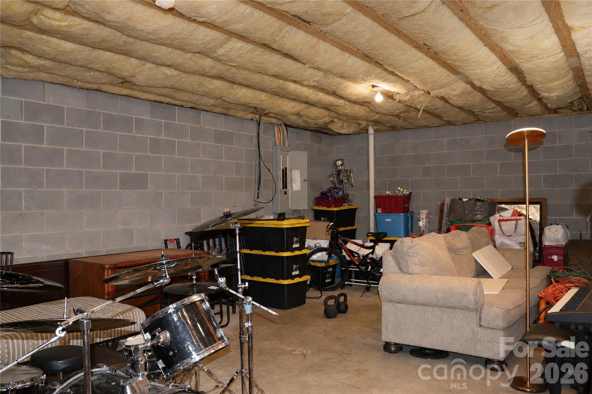 Single Family Residence at 2135 Olde Farm Road SE, Hudson, photo 37 of 44