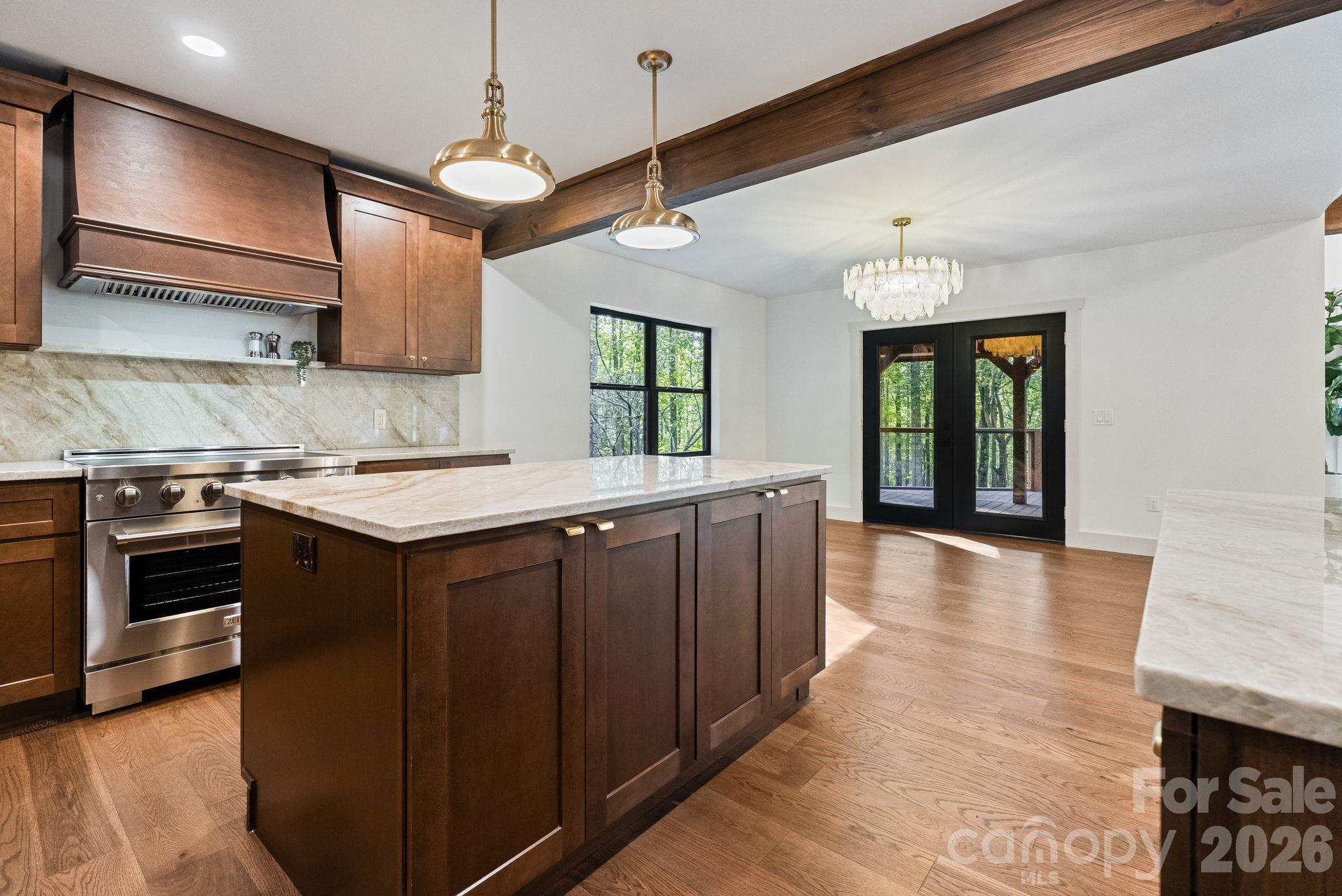 Single Family Residence at 40 Boulder Lane, Hendersonville, photo 12 of 46