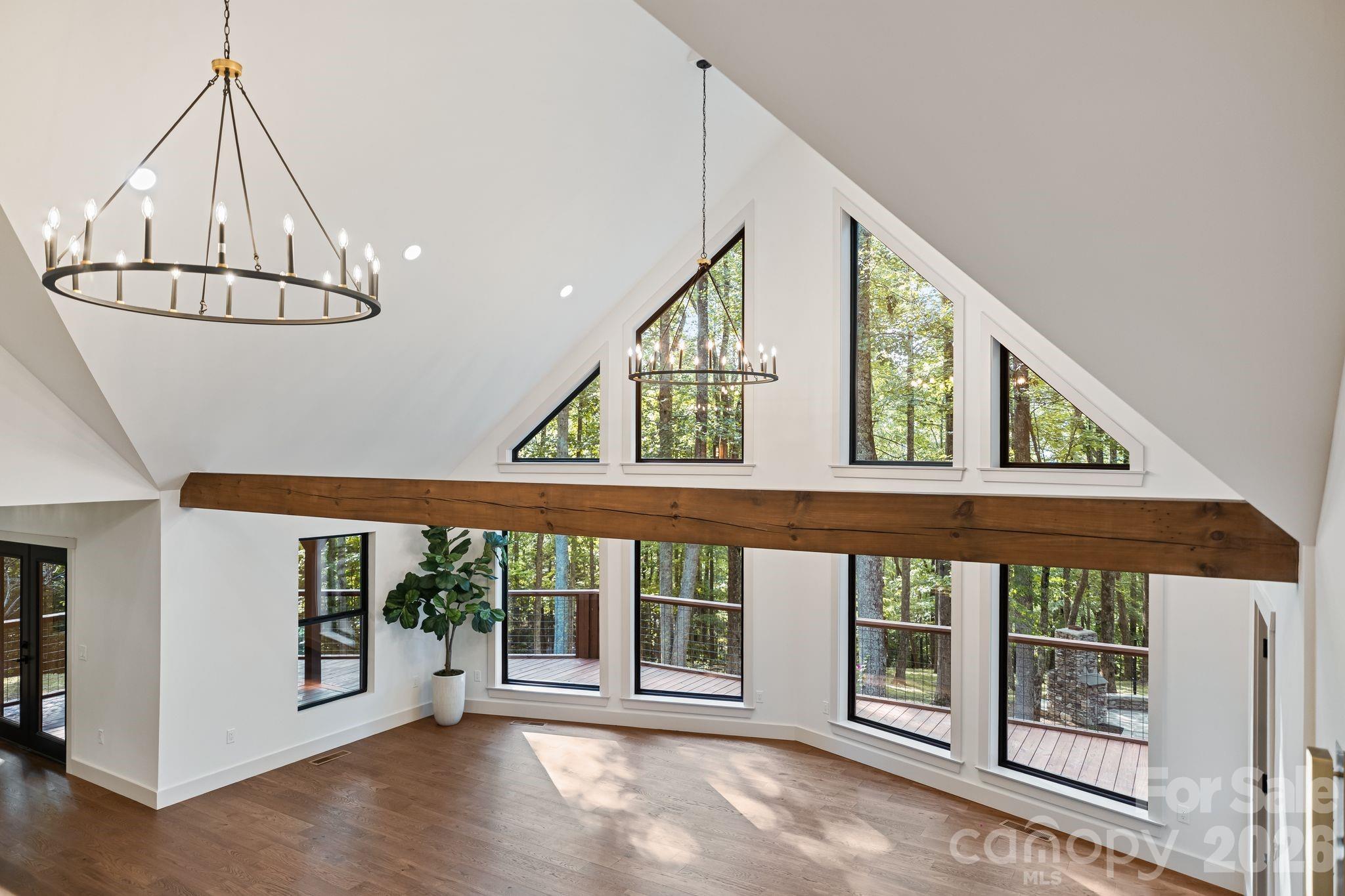 Single Family Residence at 40 Boulder Lane, Hendersonville, photo 16 of 46