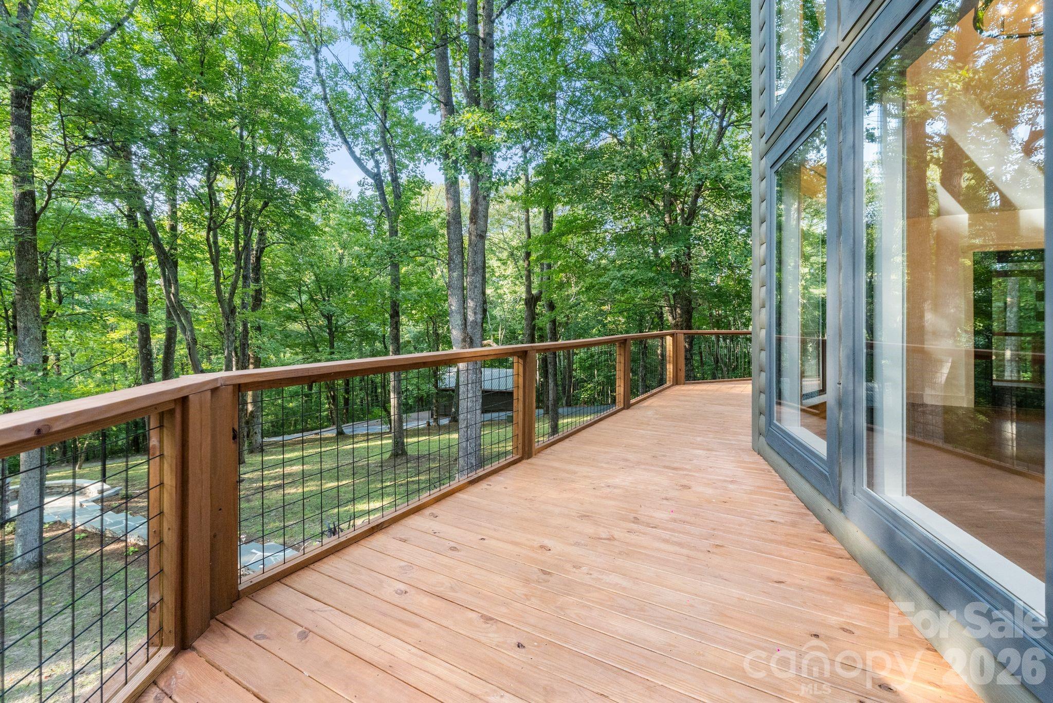 Single Family Residence at 40 Boulder Lane, Hendersonville, photo 42 of 46