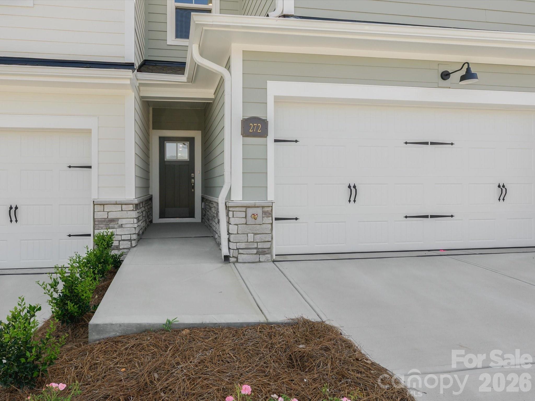 Townhouse at 272 Alluvium Lane, Waxhaw, photo 4 of 39