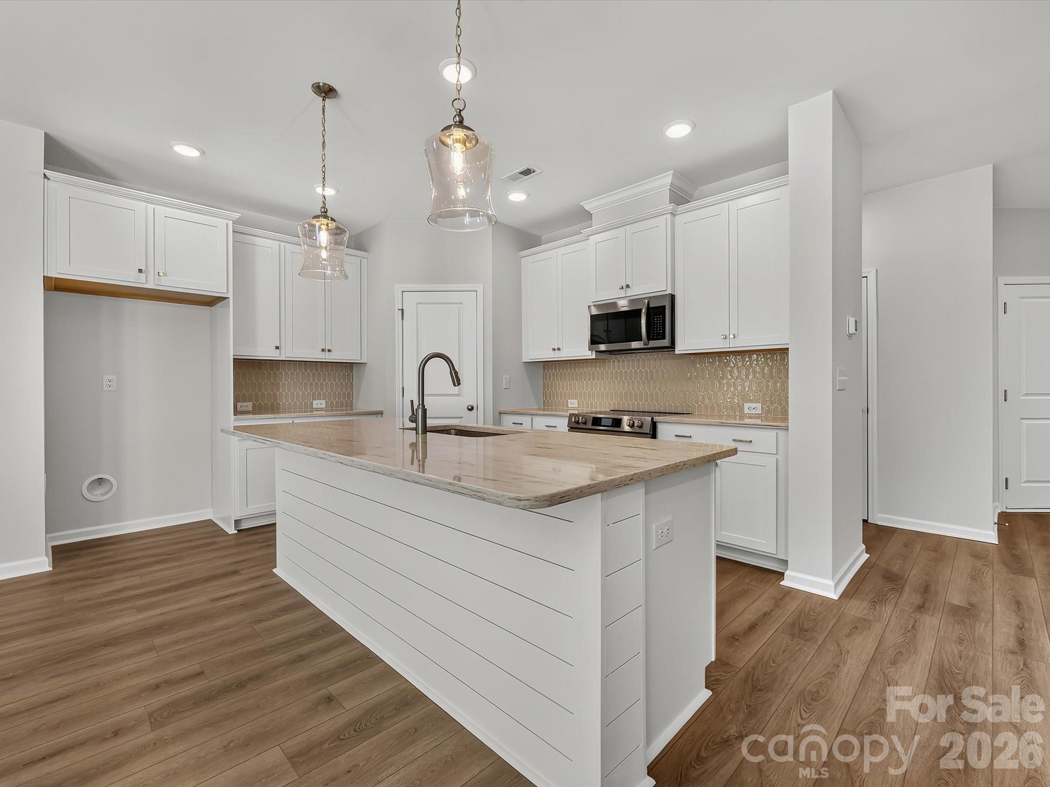 Townhouse at 272 Alluvium Lane, Waxhaw, photo 11 of 39