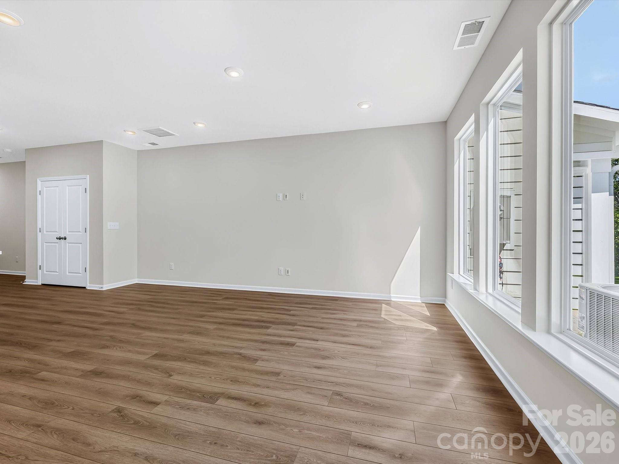 Townhouse at 272 Alluvium Lane, Waxhaw, photo 15 of 39