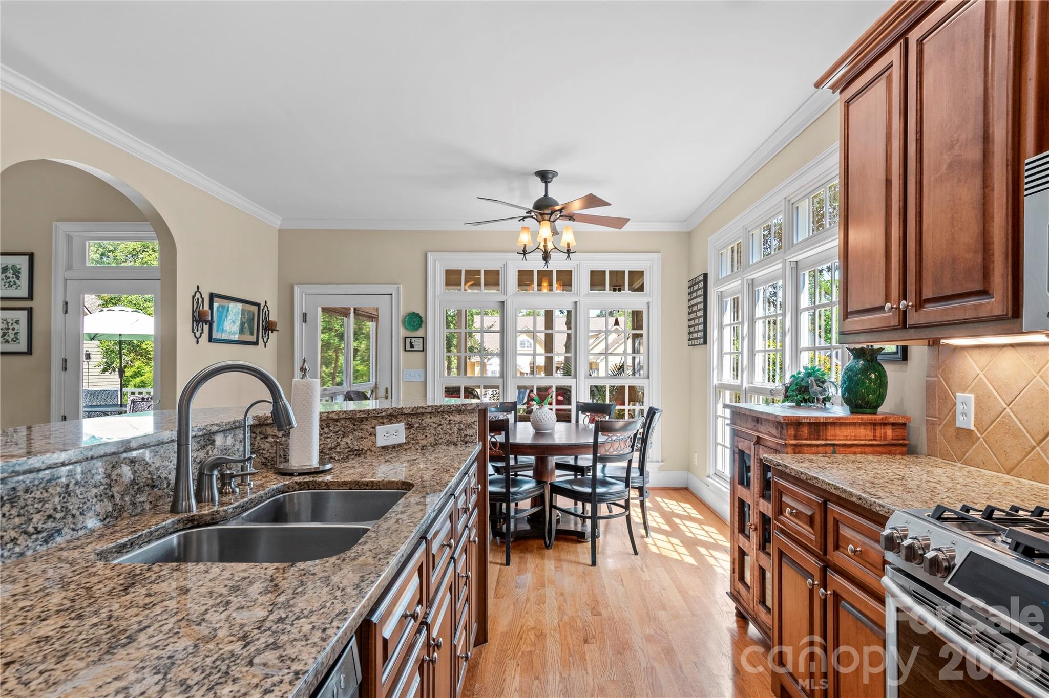 Single Family Residence at 203 Allenton Ferry Drive, New London, photo 7 of 40