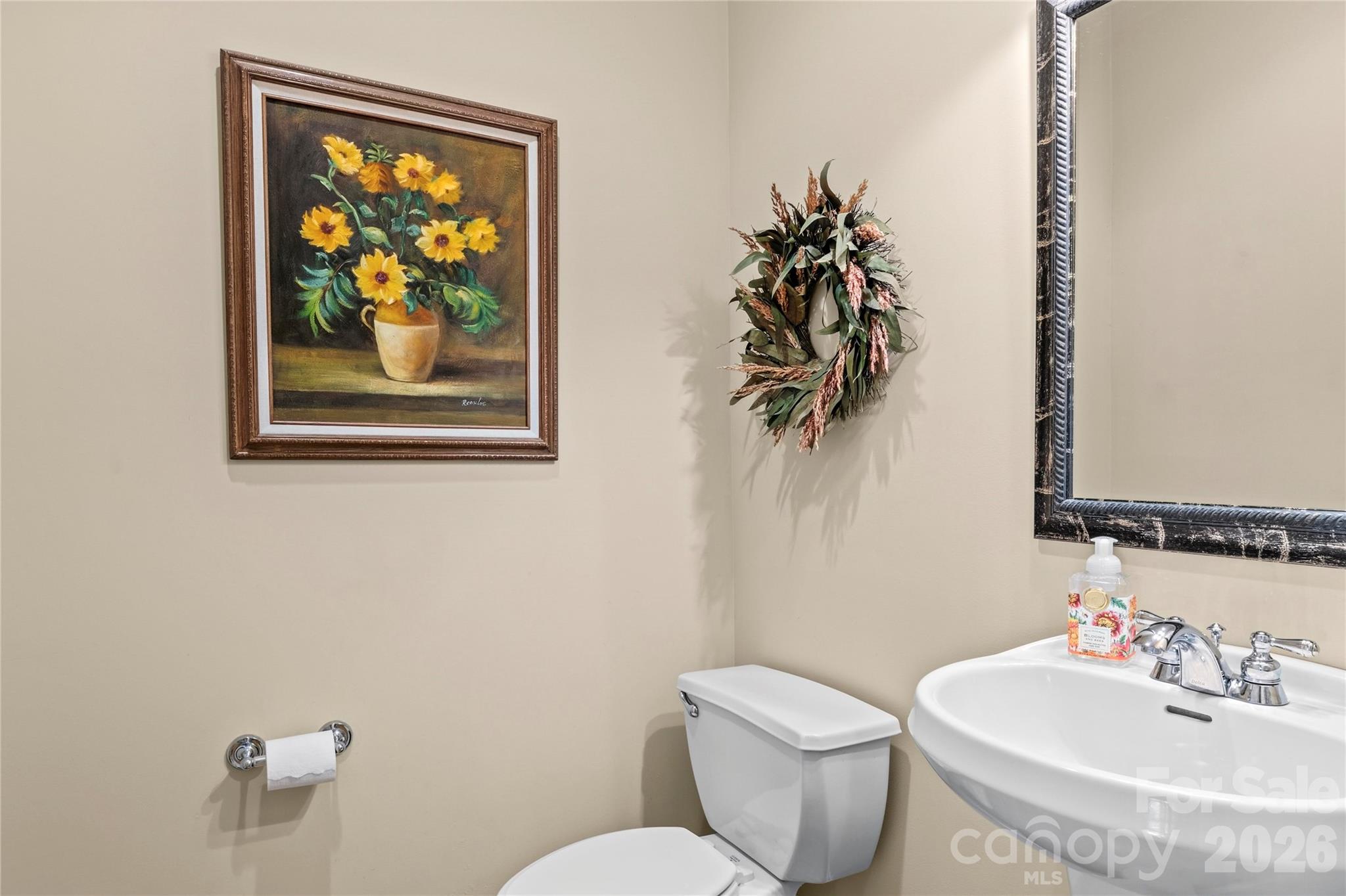 Single Family Residence at 203 Allenton Ferry Drive, New London, photo 12 of 40