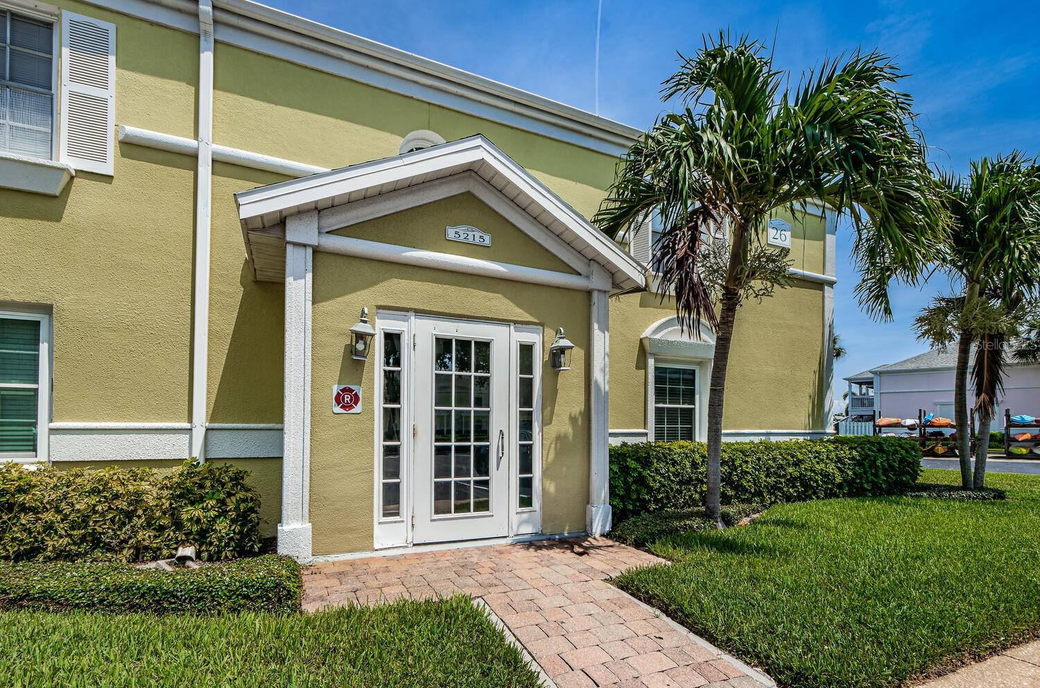 5215 COQUINA KEY DR SE #B