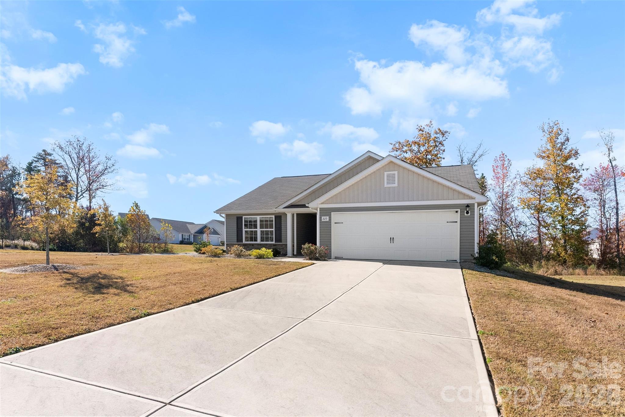 Single Family Residence at 223 Frank Burns Way, Kings Mountain, photo 3 of 37