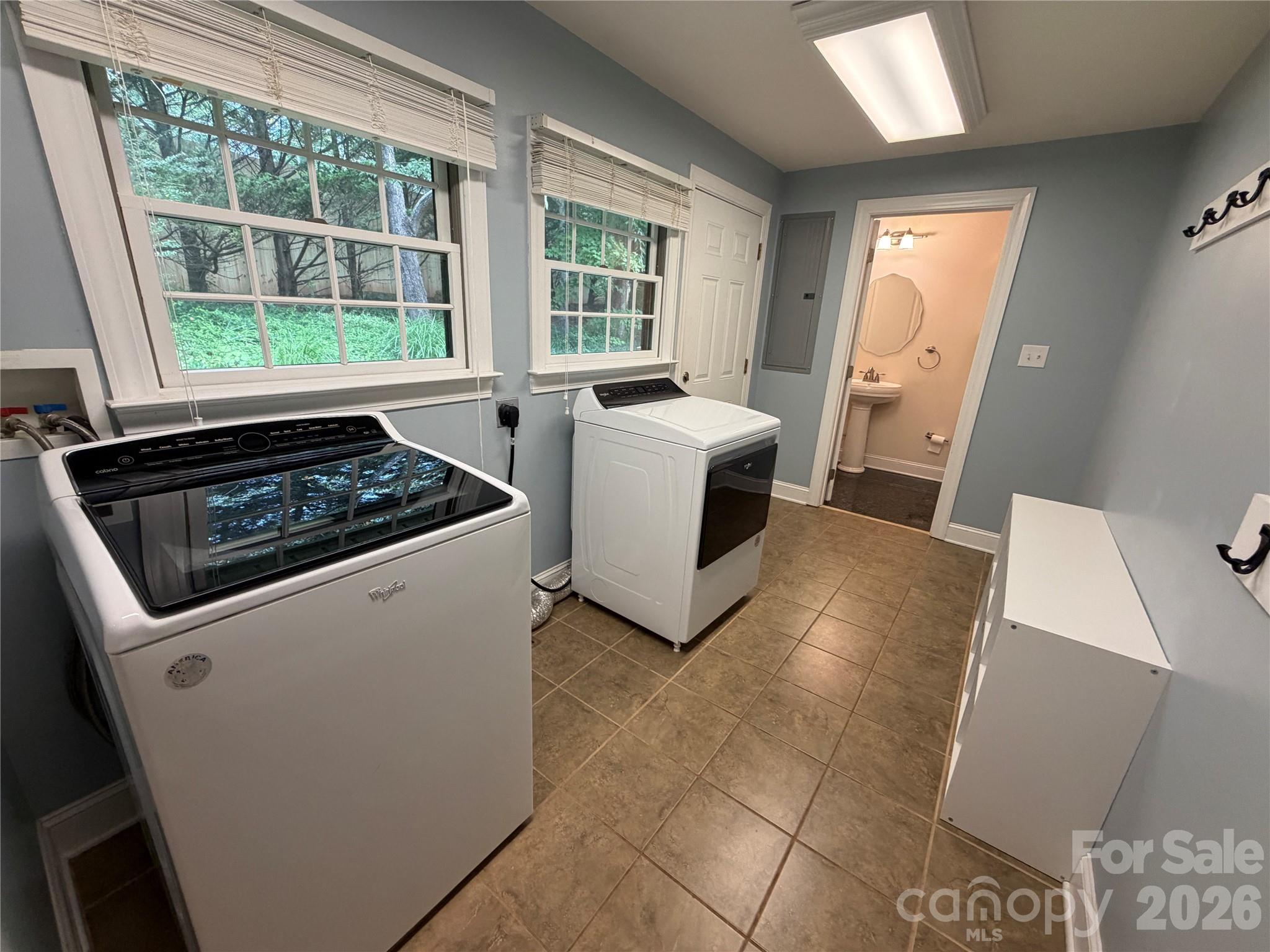 Single Family Residence at 11 Jupiter Hills Drive, Weaverville, photo 23 of 48