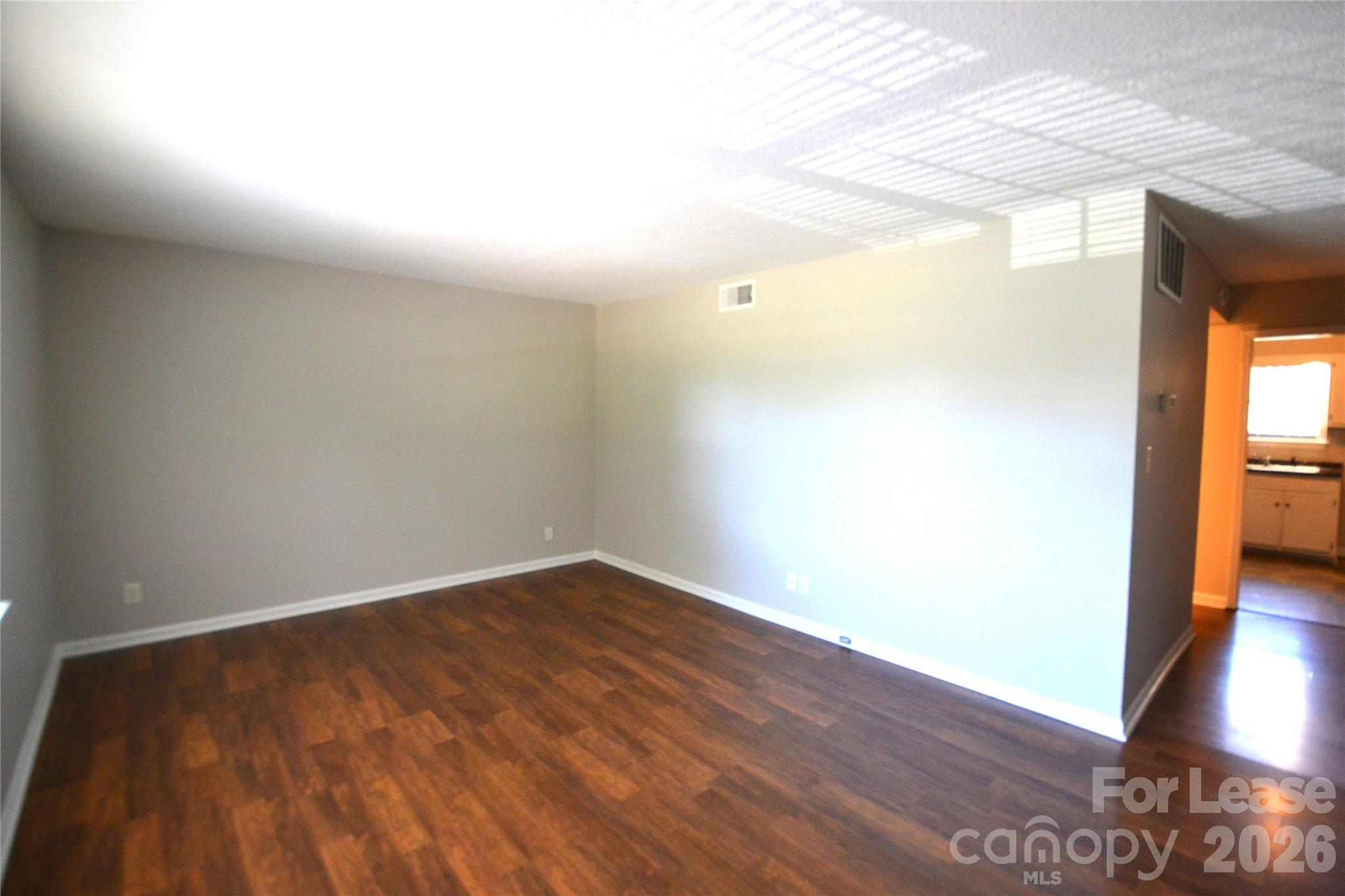 Apartment at 5803 Hunting Ridge Lane, Charlotte, photo 3 of 15