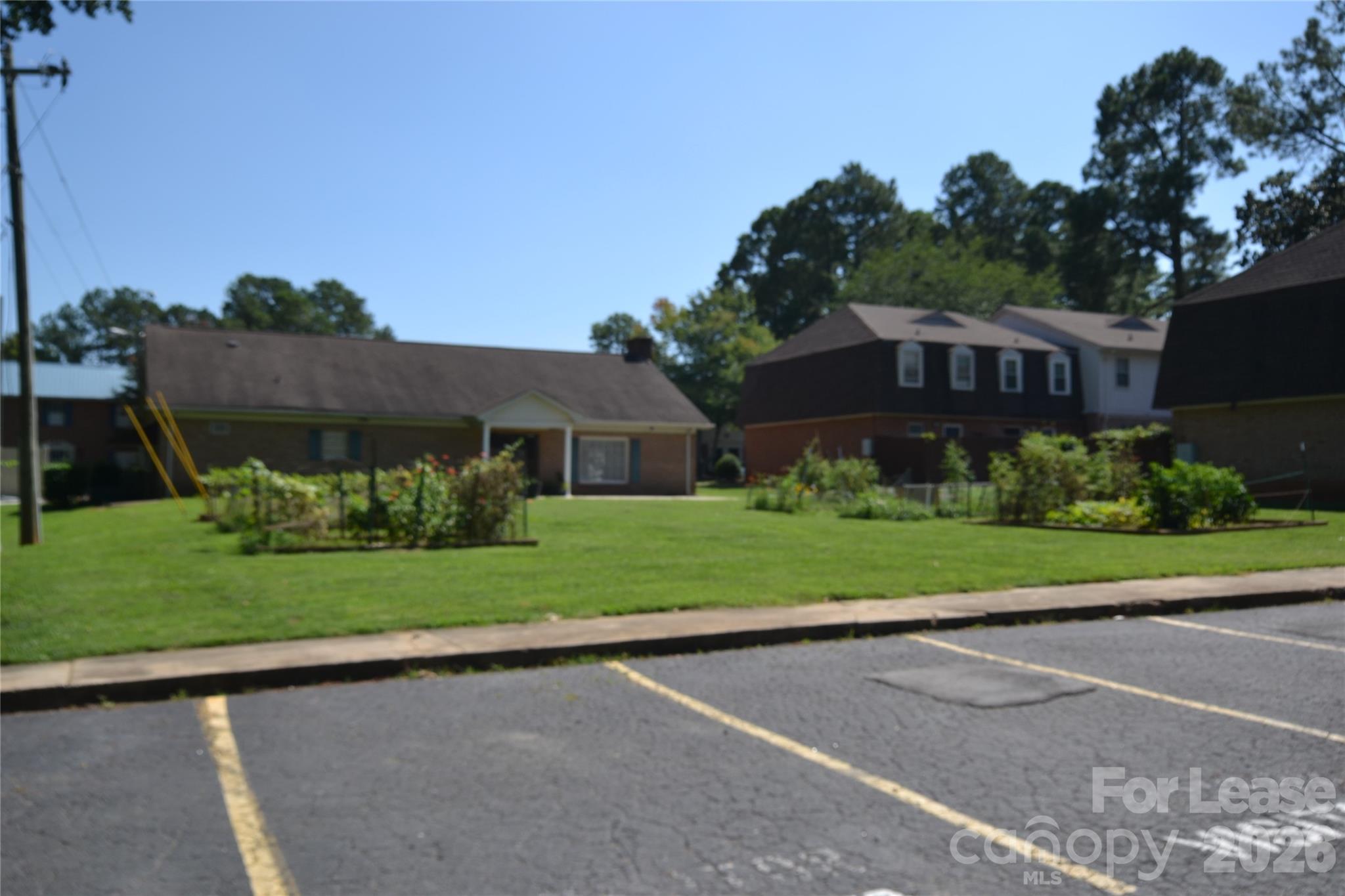 Apartment at 5803 Hunting Ridge Lane, Charlotte, photo 15 of 15
