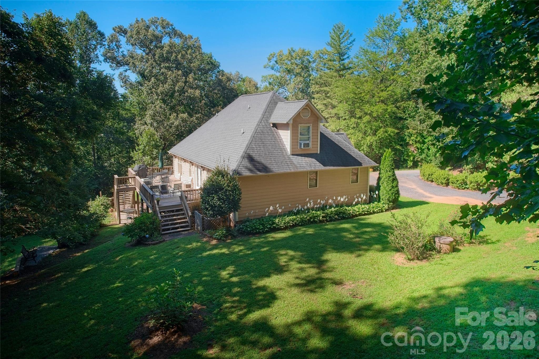 Single Family Residence at 266 Cedarbrook Lane, Nebo, photo 37 of 40