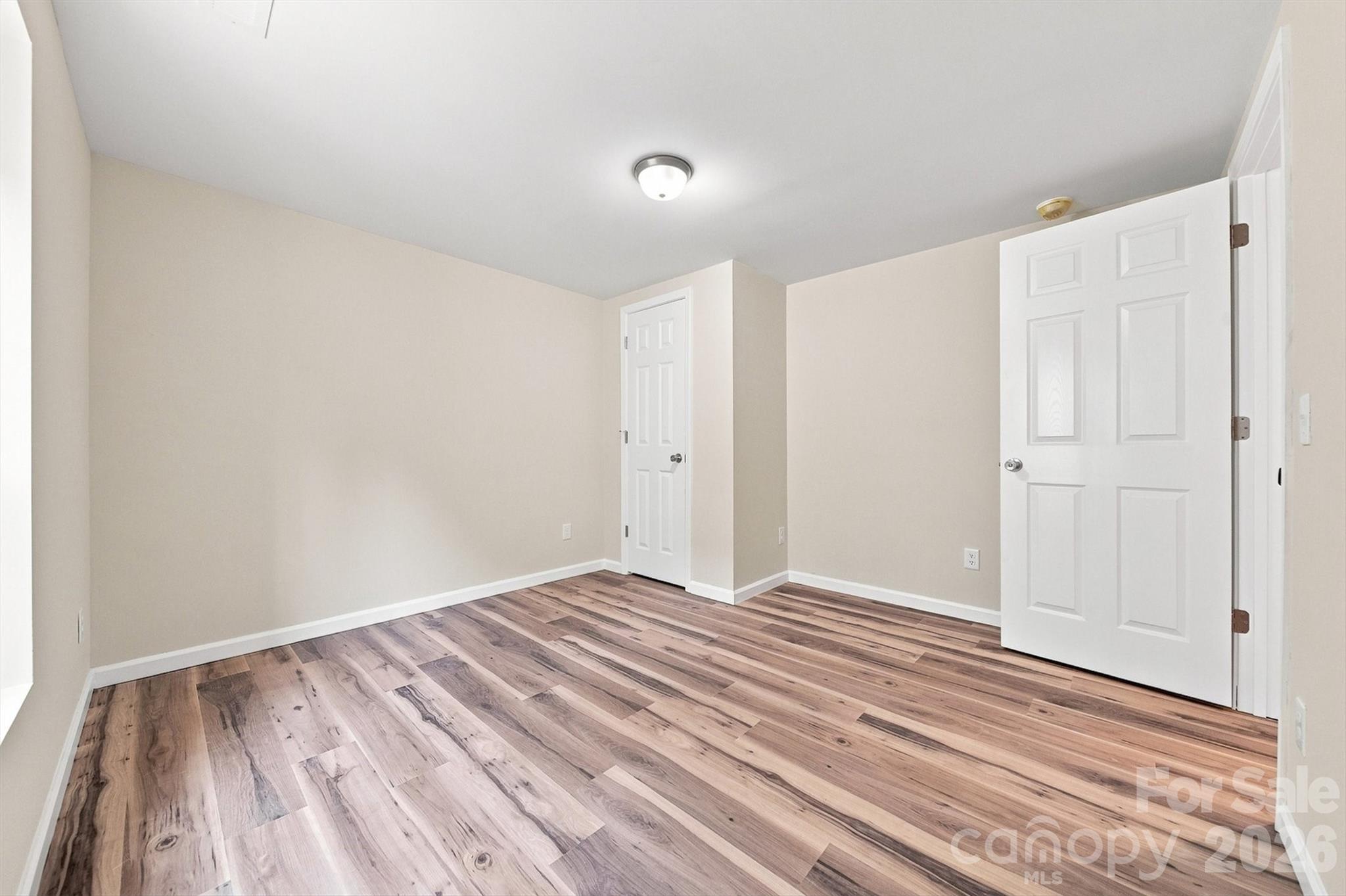 Single Family Residence at 109 Countryside Drive SE, Lenoir, photo 14 of 21