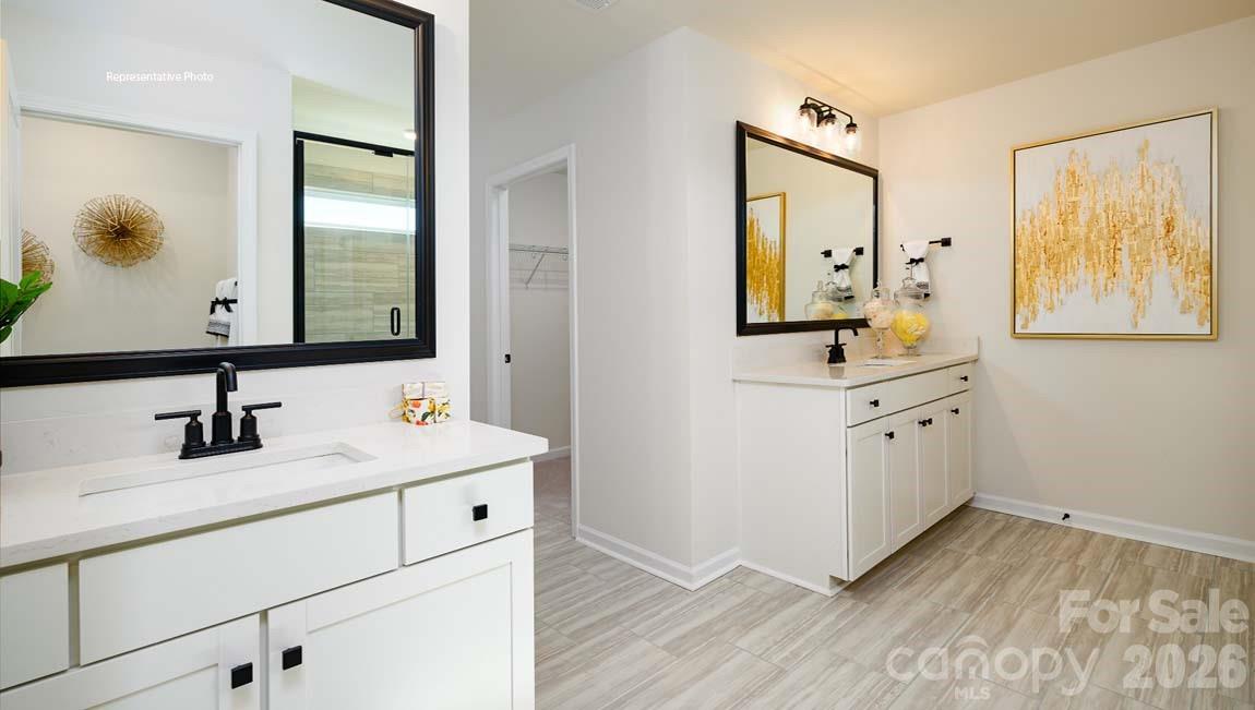 Single Family Residence at 2887 Atwater Pond Circle, Denver, photo 28 of 43