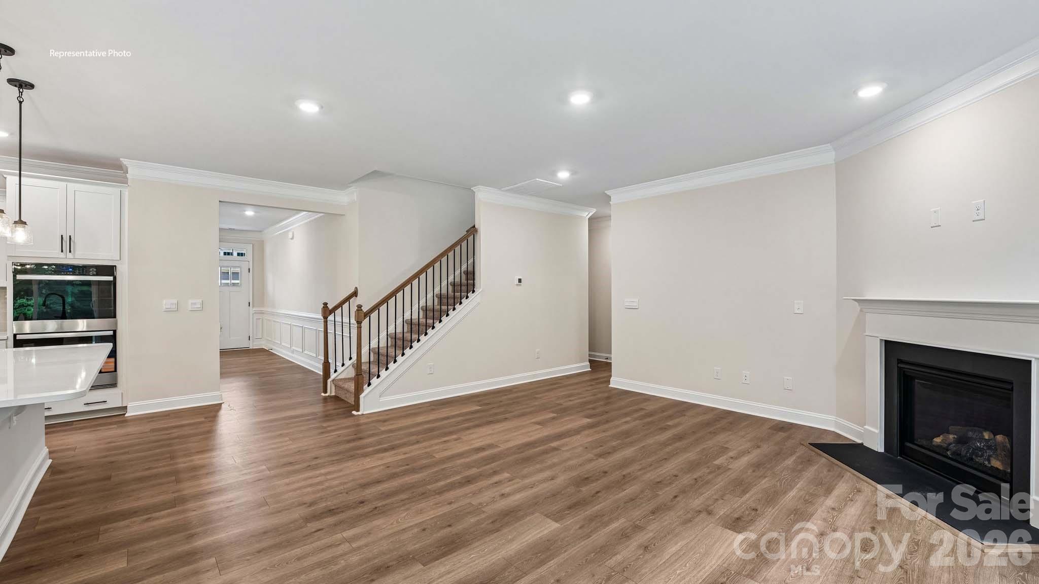 Single Family Residence at 2863 Atwater Pond Circle, Denver, photo 4 of 33