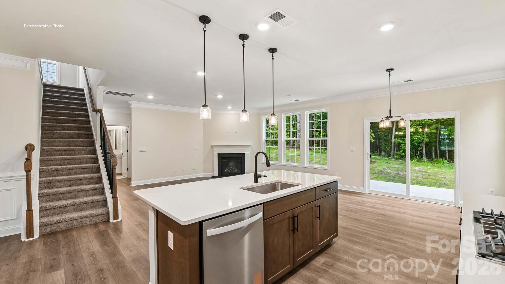 Single Family Residence at 2863 Atwater Pond Circle, Denver, photo 9 of 33