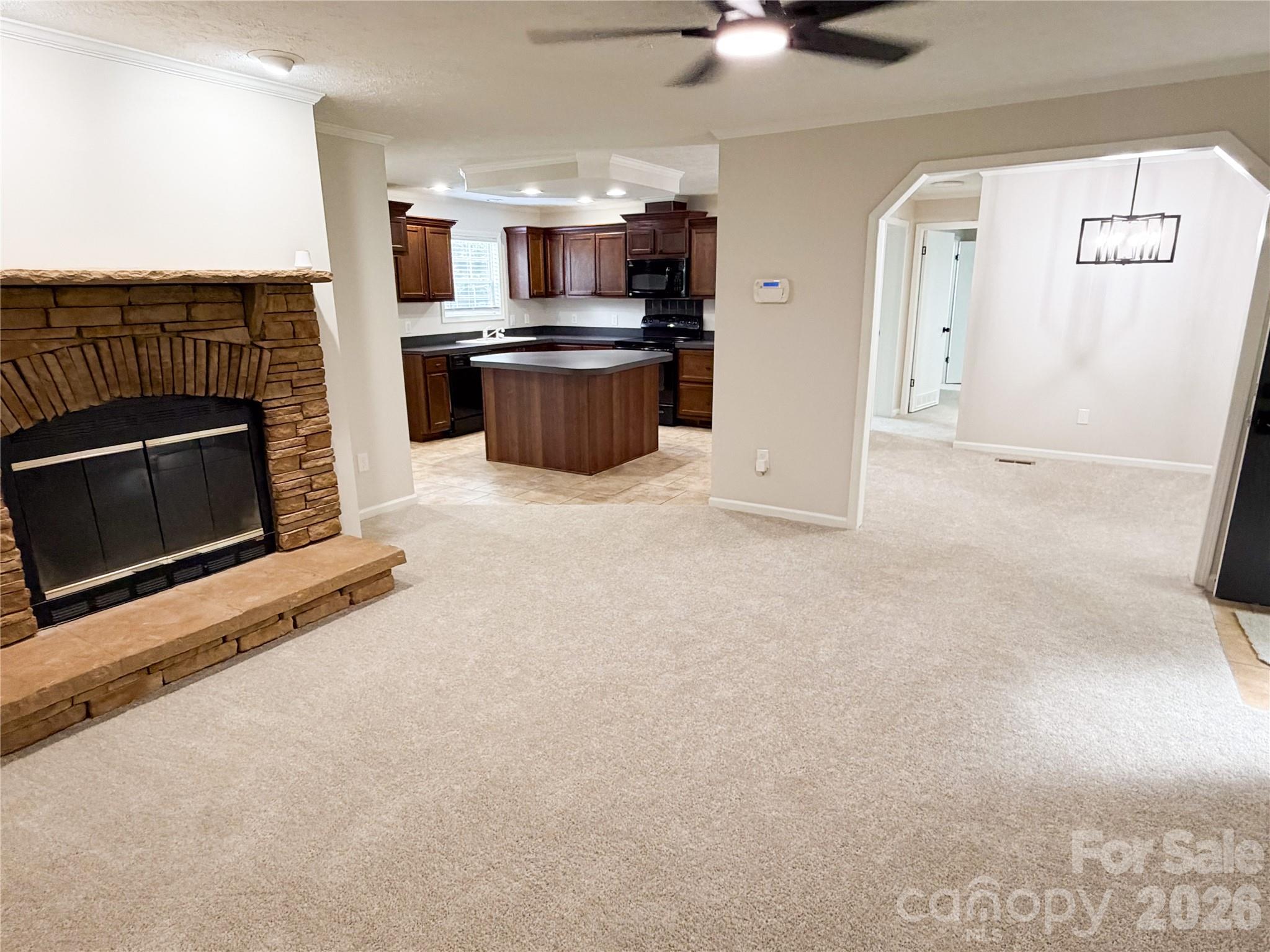 Single Family Residence at 3556 Oakwood Avenue, Claremont, photo 2 of 23