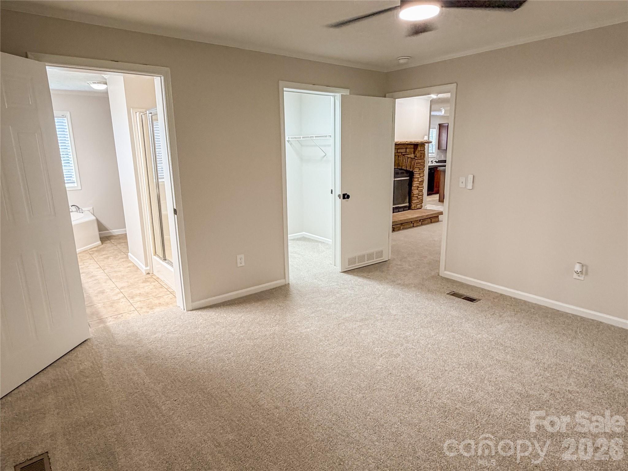 Single Family Residence at 3556 Oakwood Avenue, Claremont, photo 8 of 23