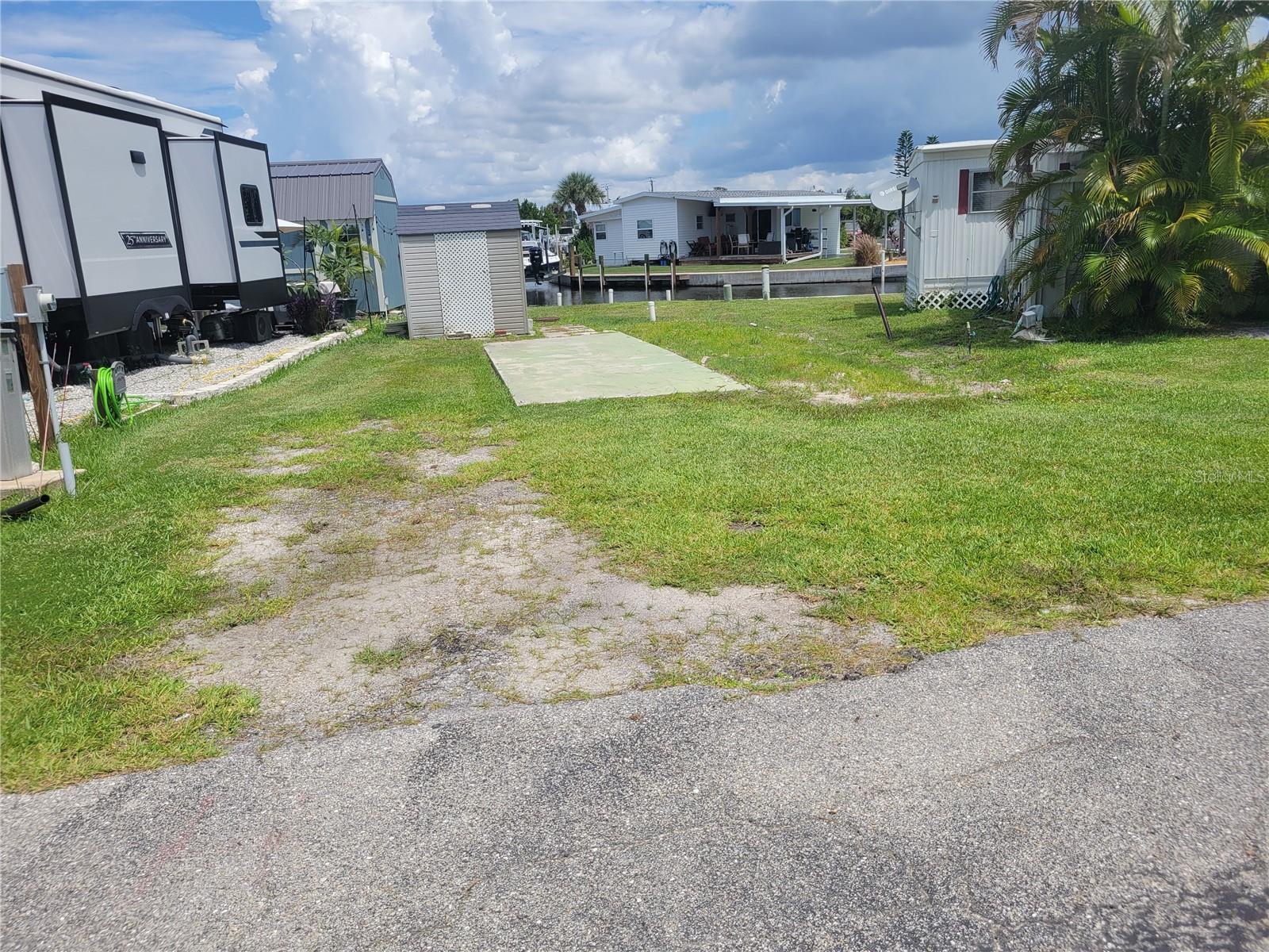 VENICE BAY ADULT PARK