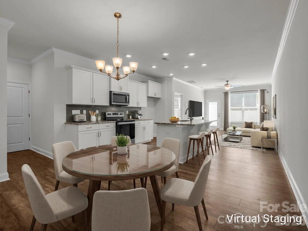 205 Reynard Trail