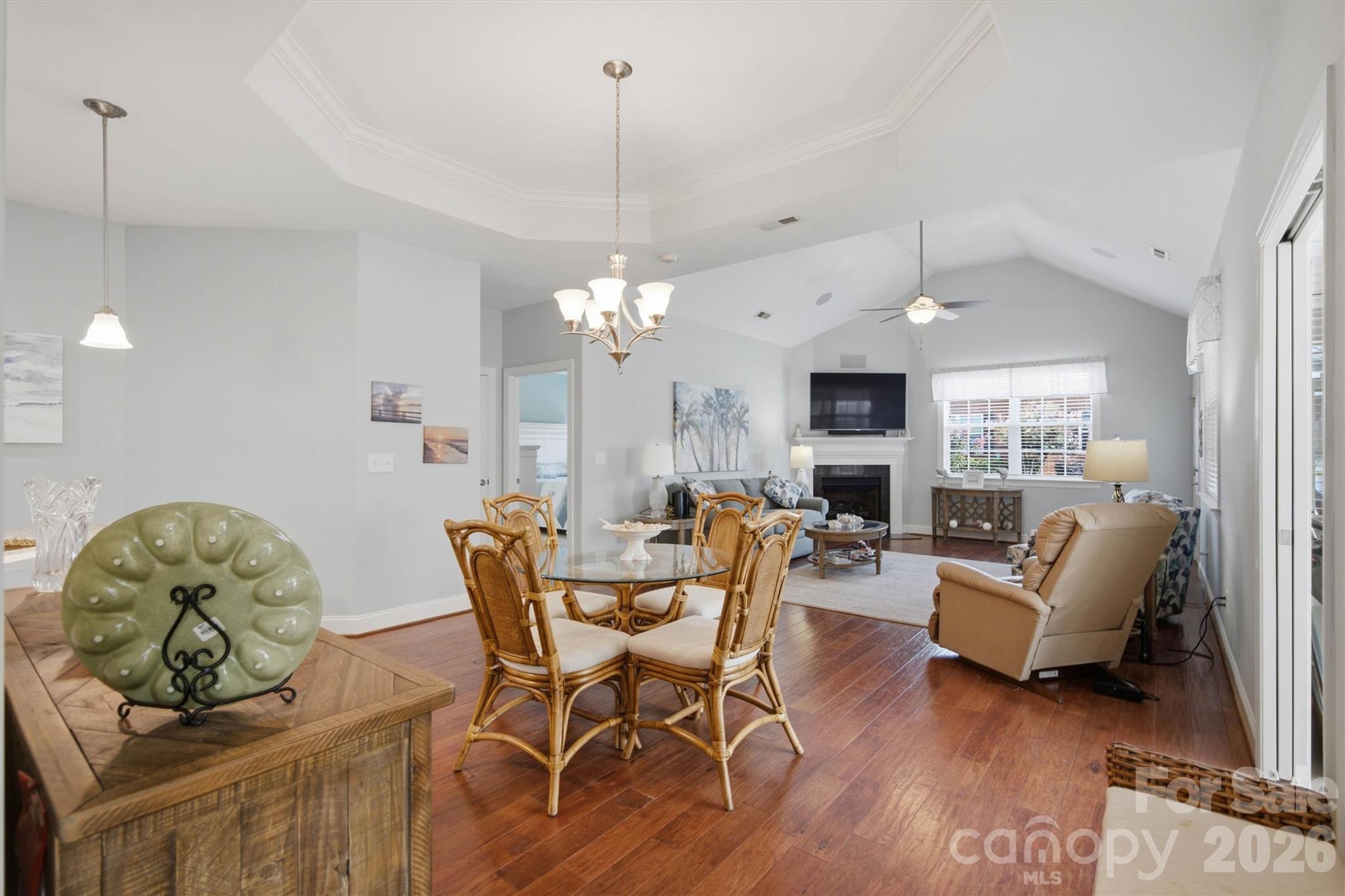 Townhouse at 8310 Glacier Drive, Denver, photo 11 of 34