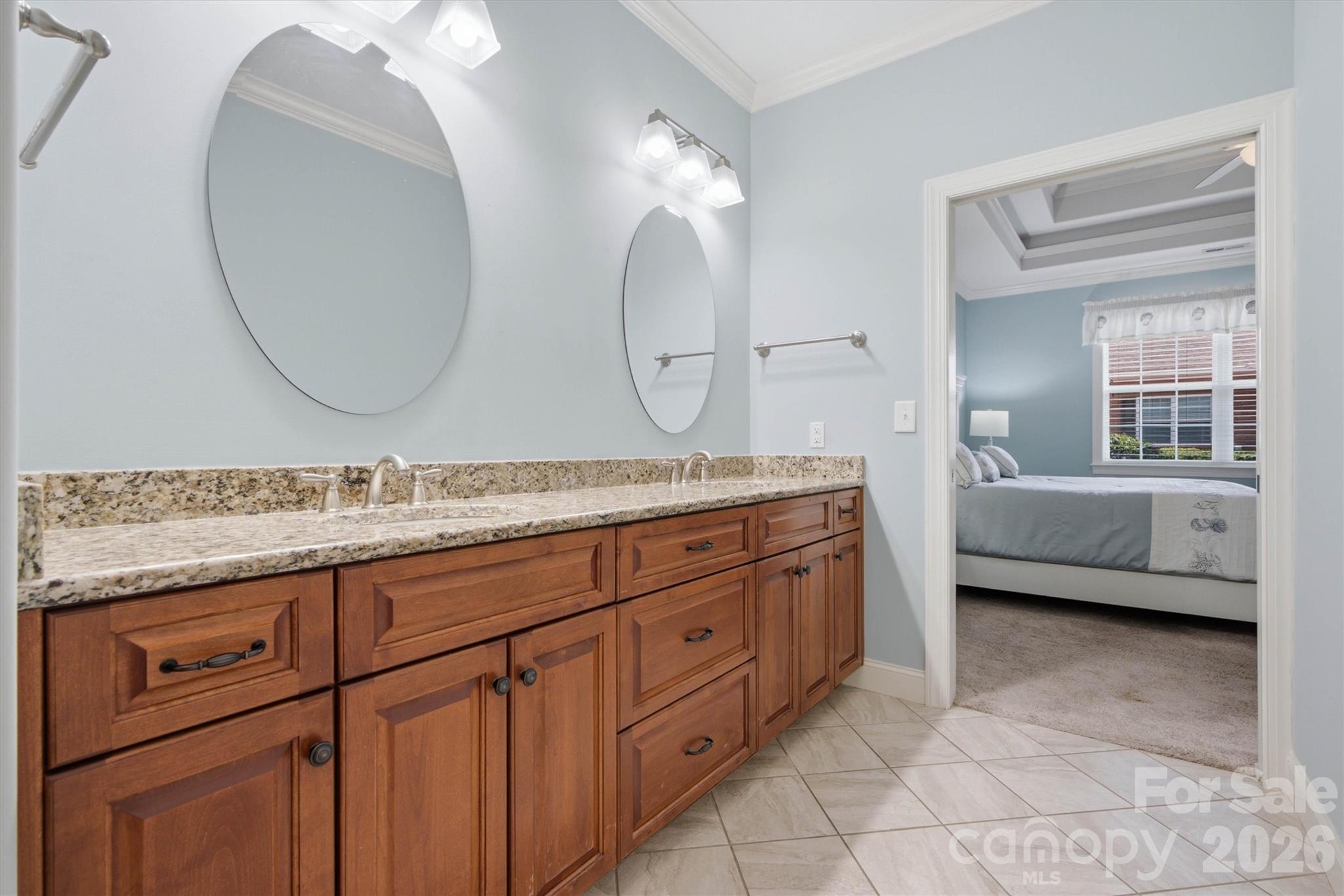 Townhouse at 8310 Glacier Drive, Denver, photo 24 of 34