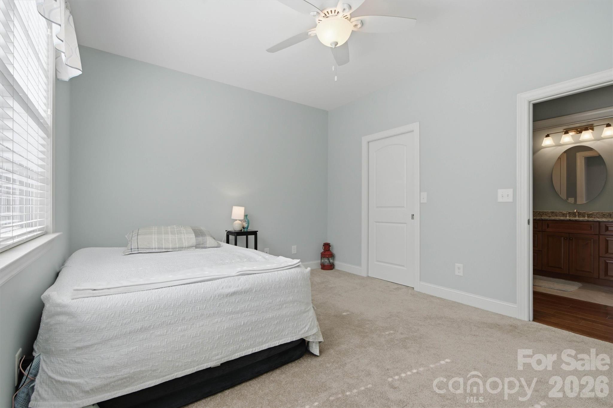 Townhouse at 8310 Glacier Drive, Denver, photo 26 of 34