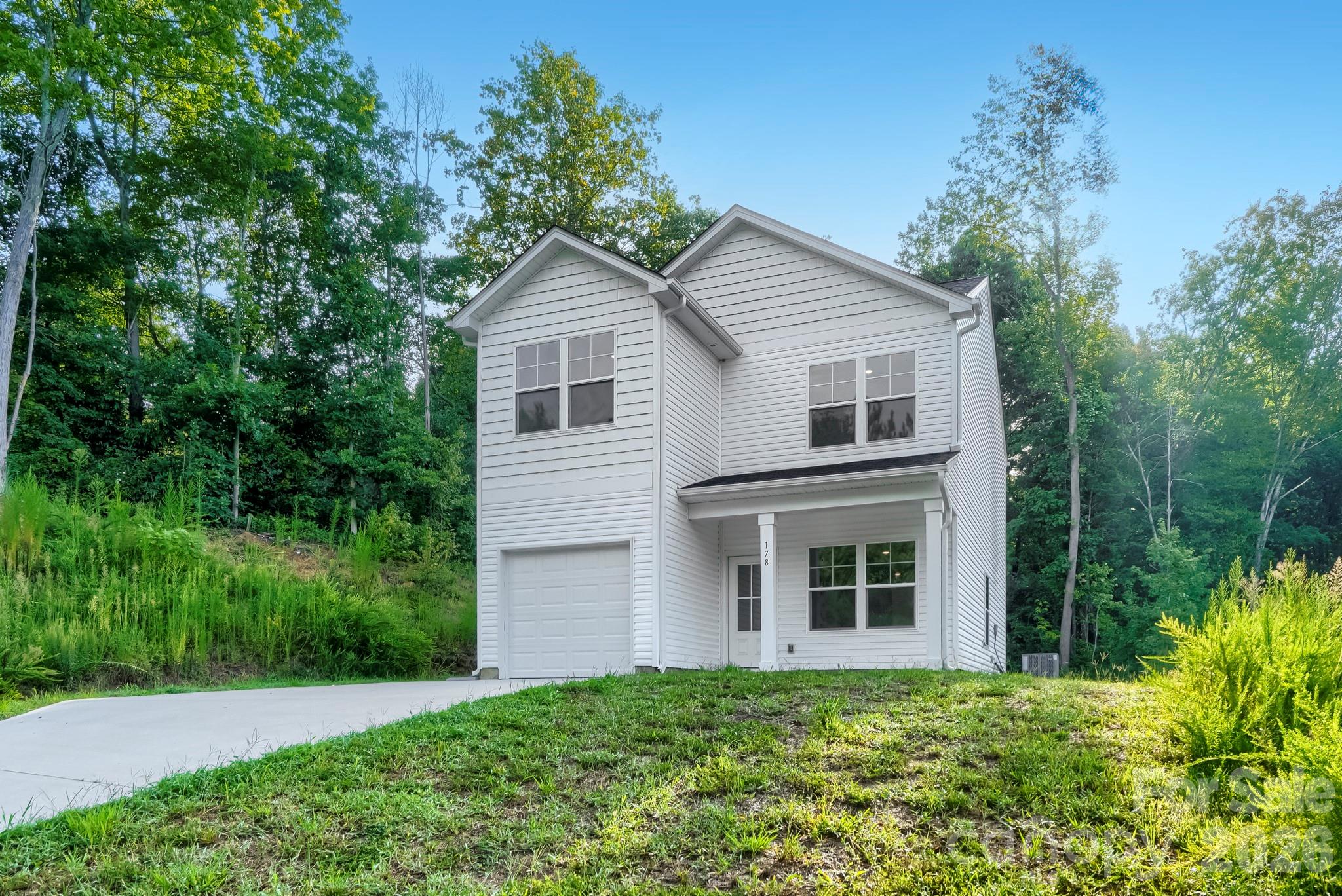 Front - 178 E Panther Creek Road, Troutman