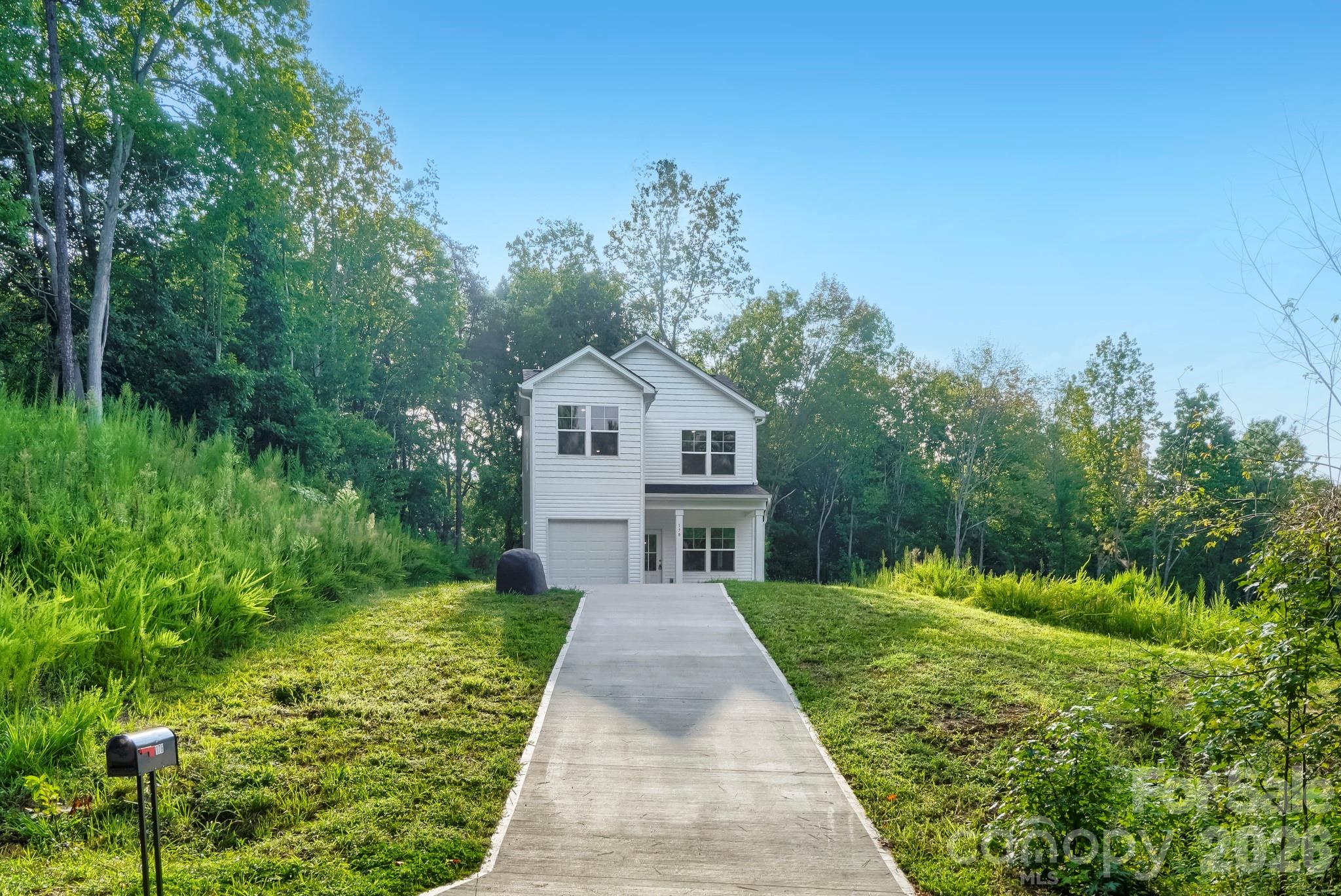 Front - 178 E Panther Creek Road, Troutman