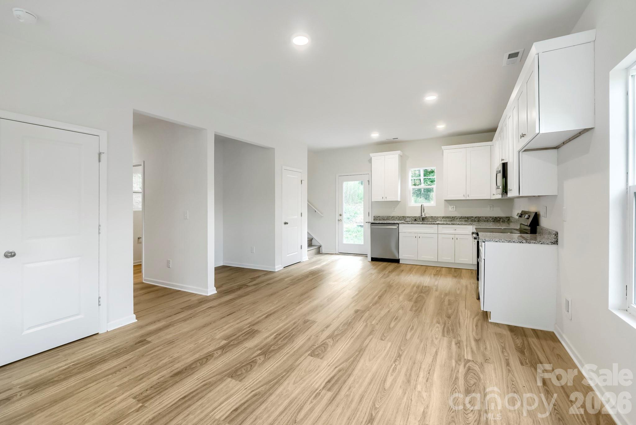 Kitchen - 178 E Panther Creek Road, Troutman